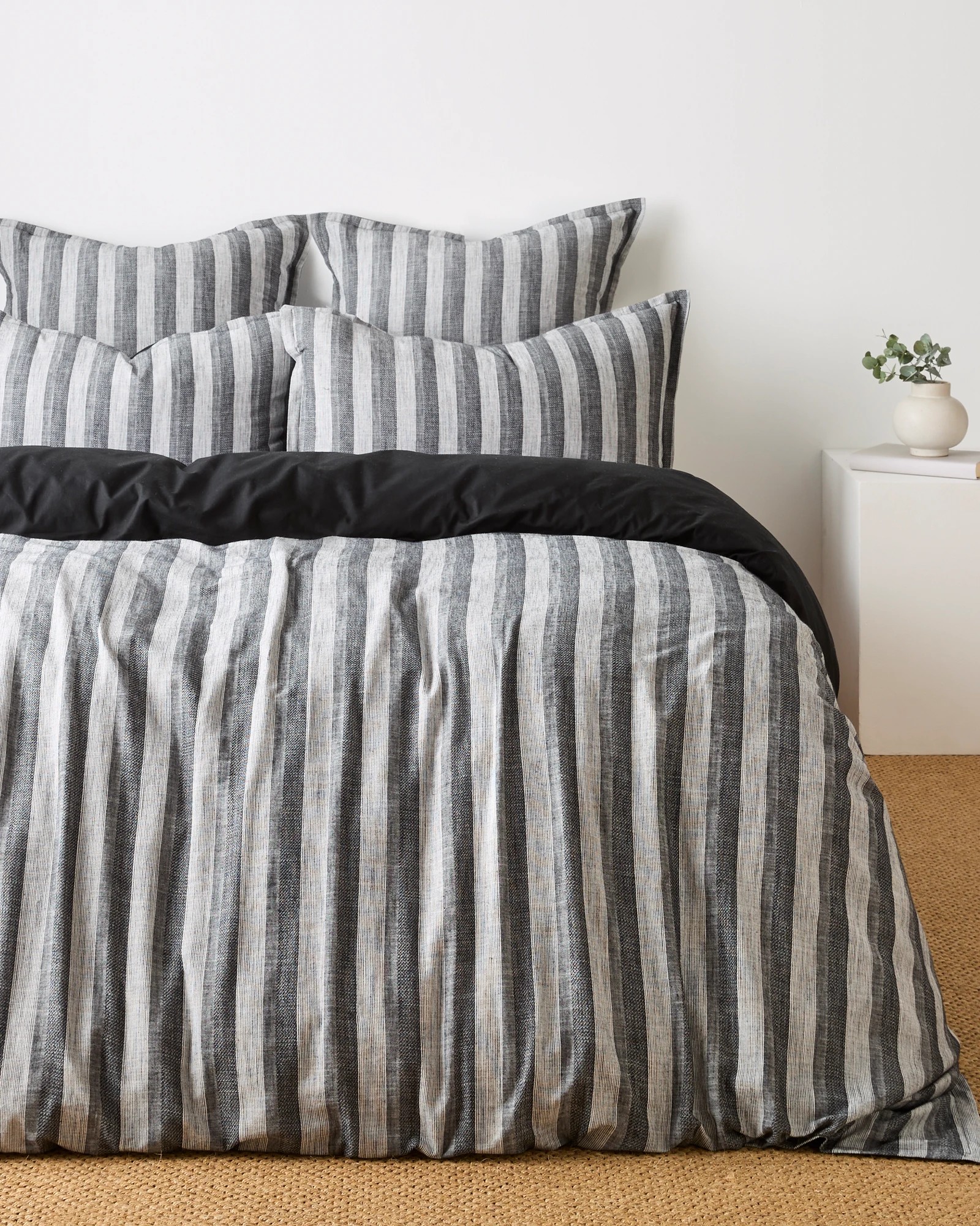 1 Target Cavill Slub Stripe Textured Quilt Cover Set
 - King Bed
 - Black, 1 of 3