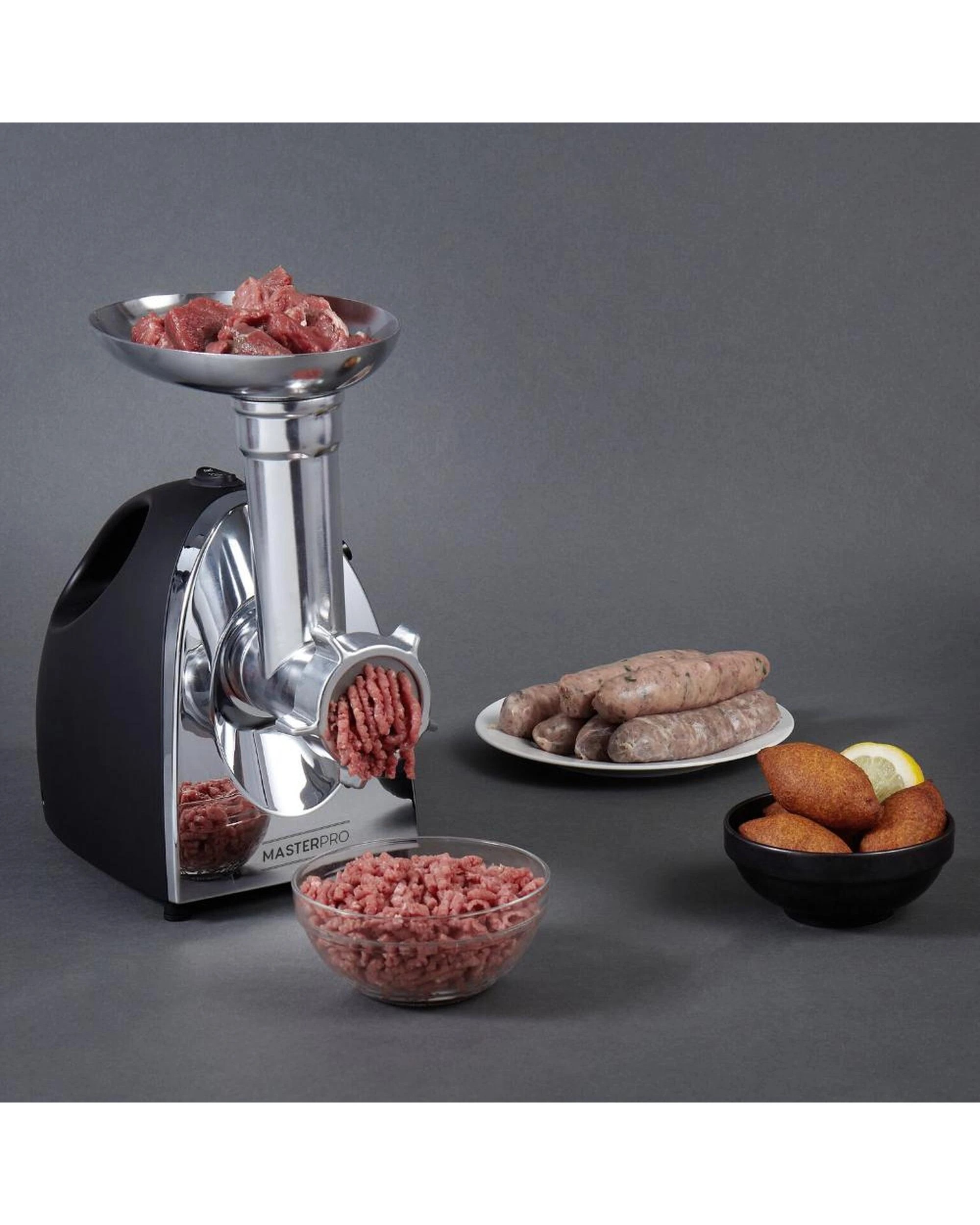 3 MasterPro Electric Meat Mincer  33 x 16 x 31cm  Black, 3 of 3