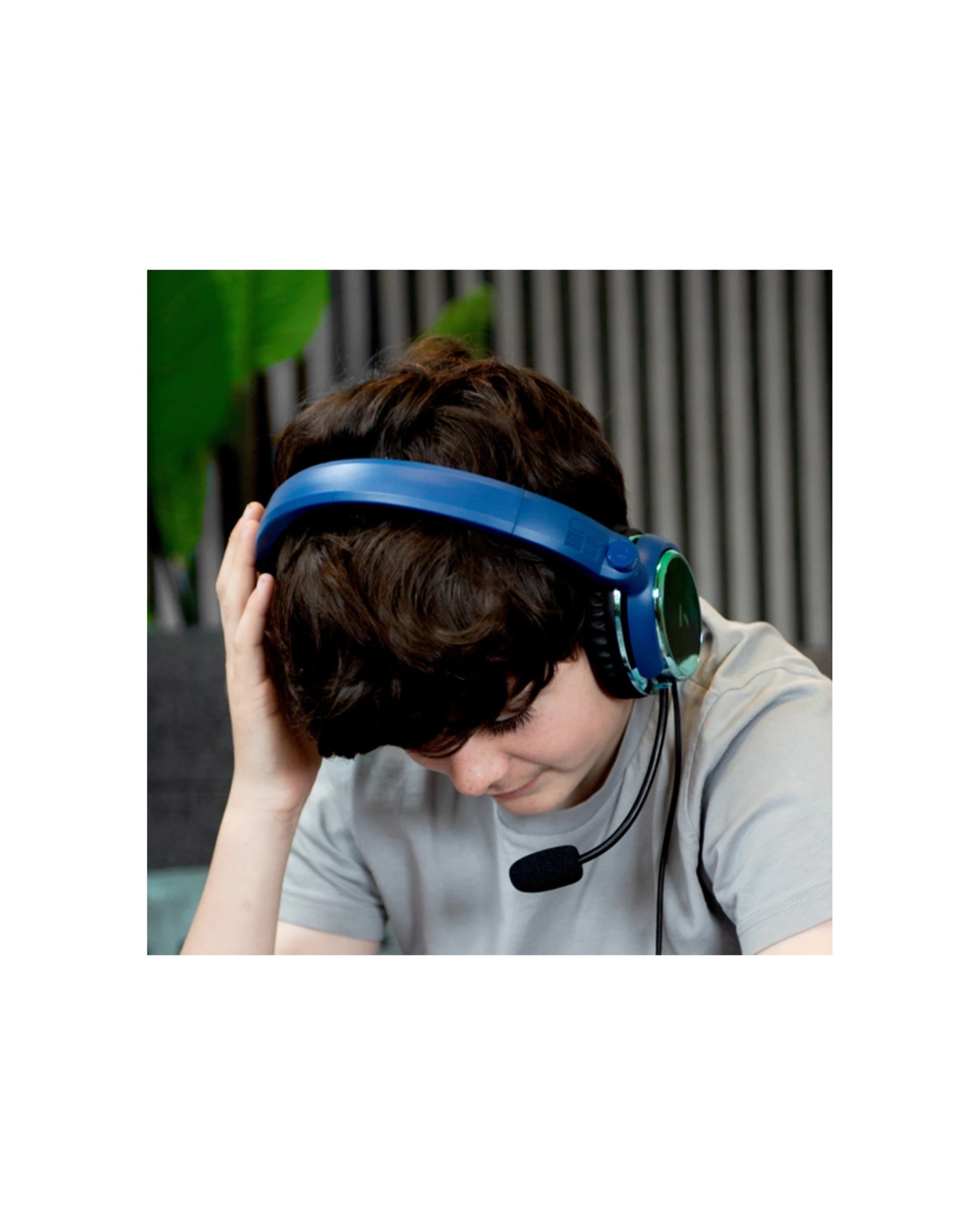 4 4Gamers Gaming Headset Multiformat Wired Over Ear With Microphone 3.5mm - Multi, 4 of 4
