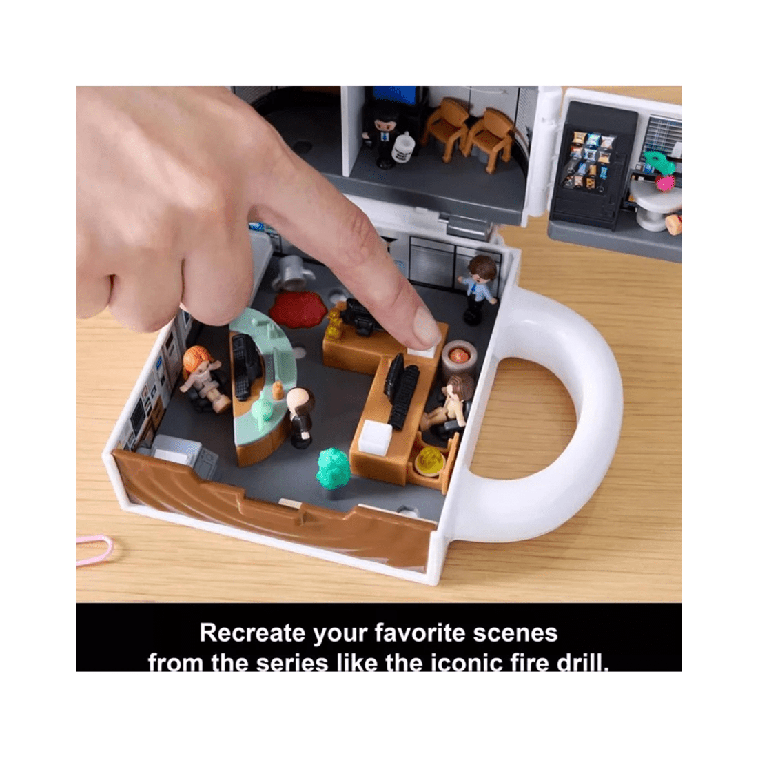 3 Mattel Polly Pocket The Office Collector Compact, 3 of 6