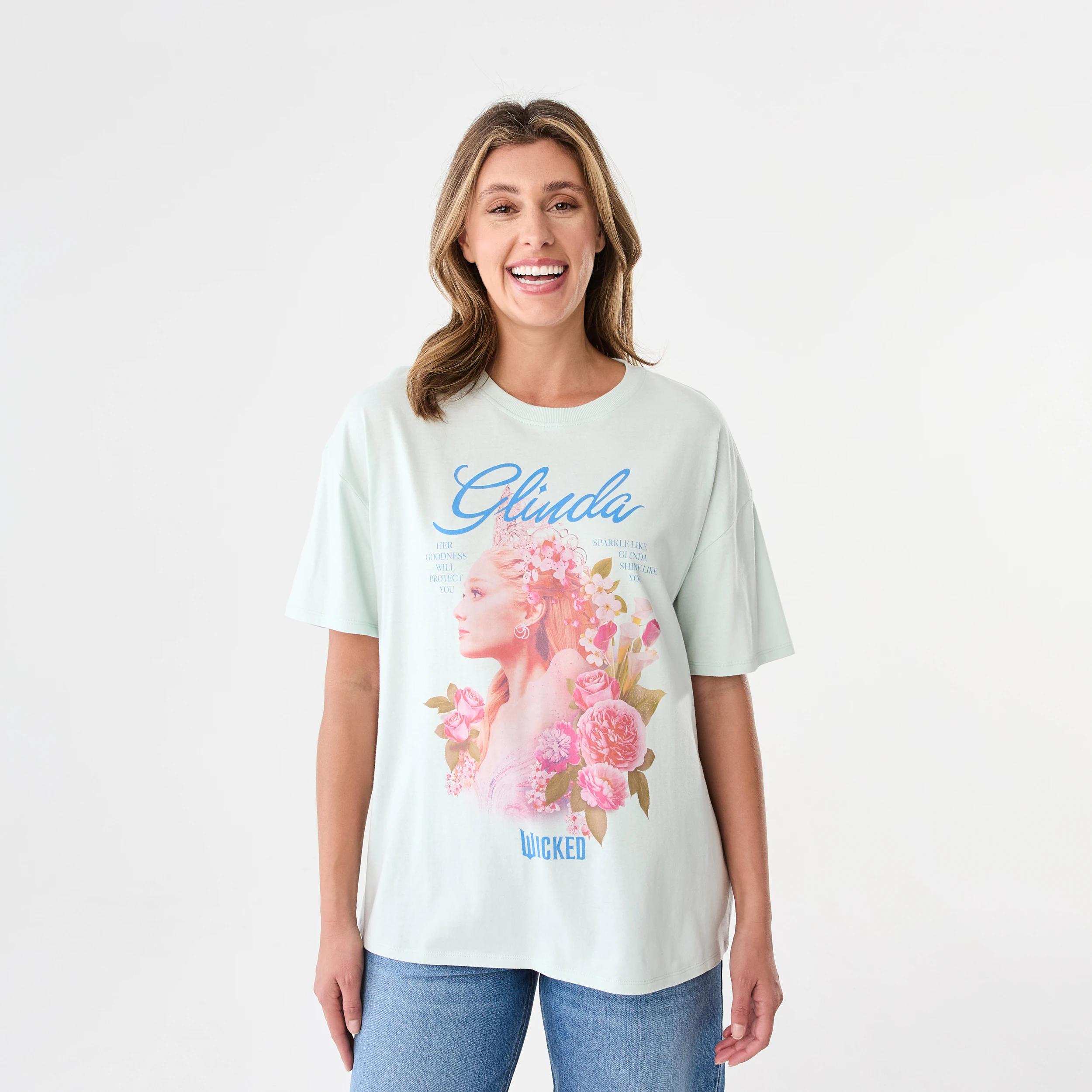 1 Wicked Glinda License Short Sleeve T-shirt Wicked2, 1 of 5