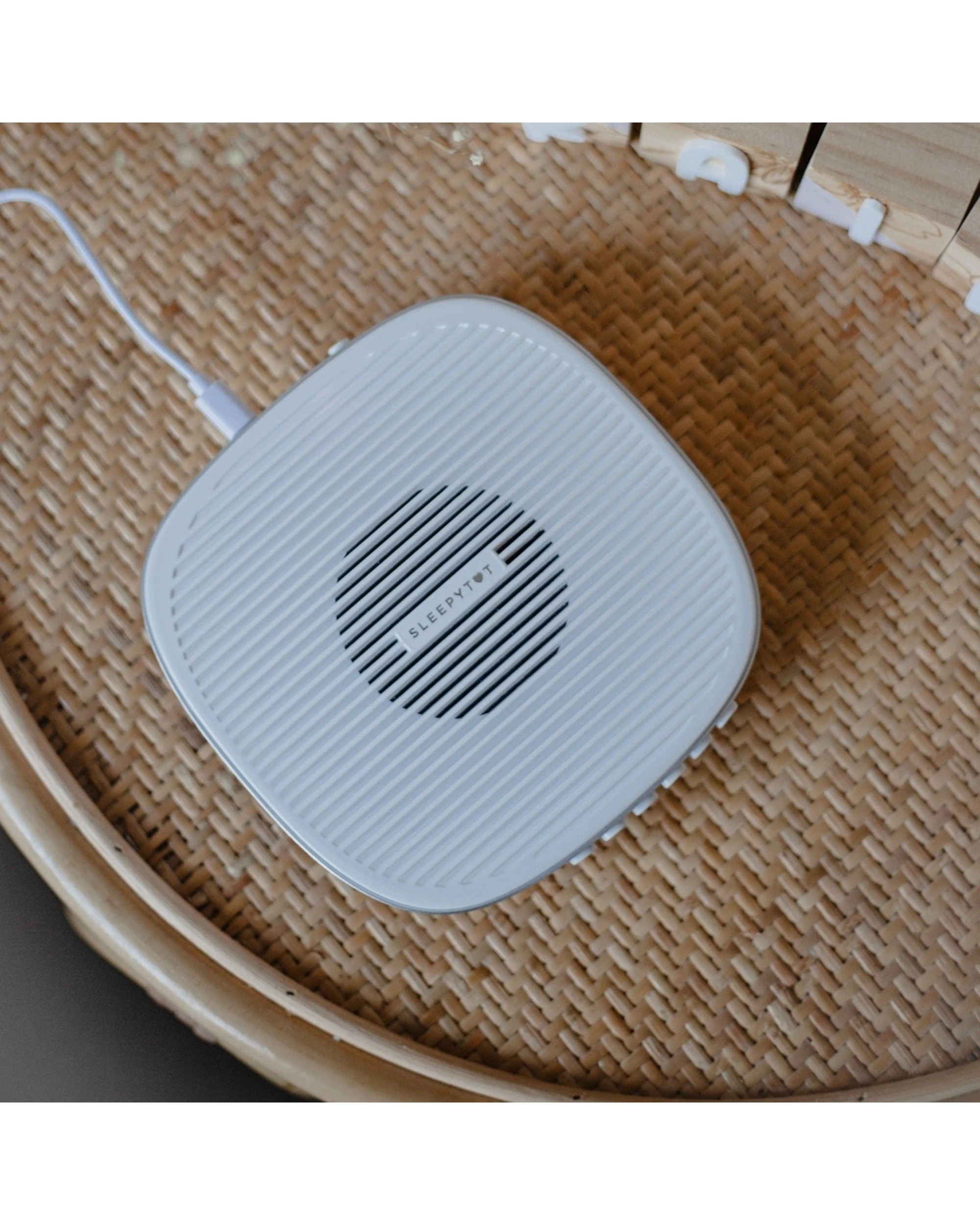 5 Sleepytot & Noise Therapy Sound Machine With Timer & USB - White, 5 of 5