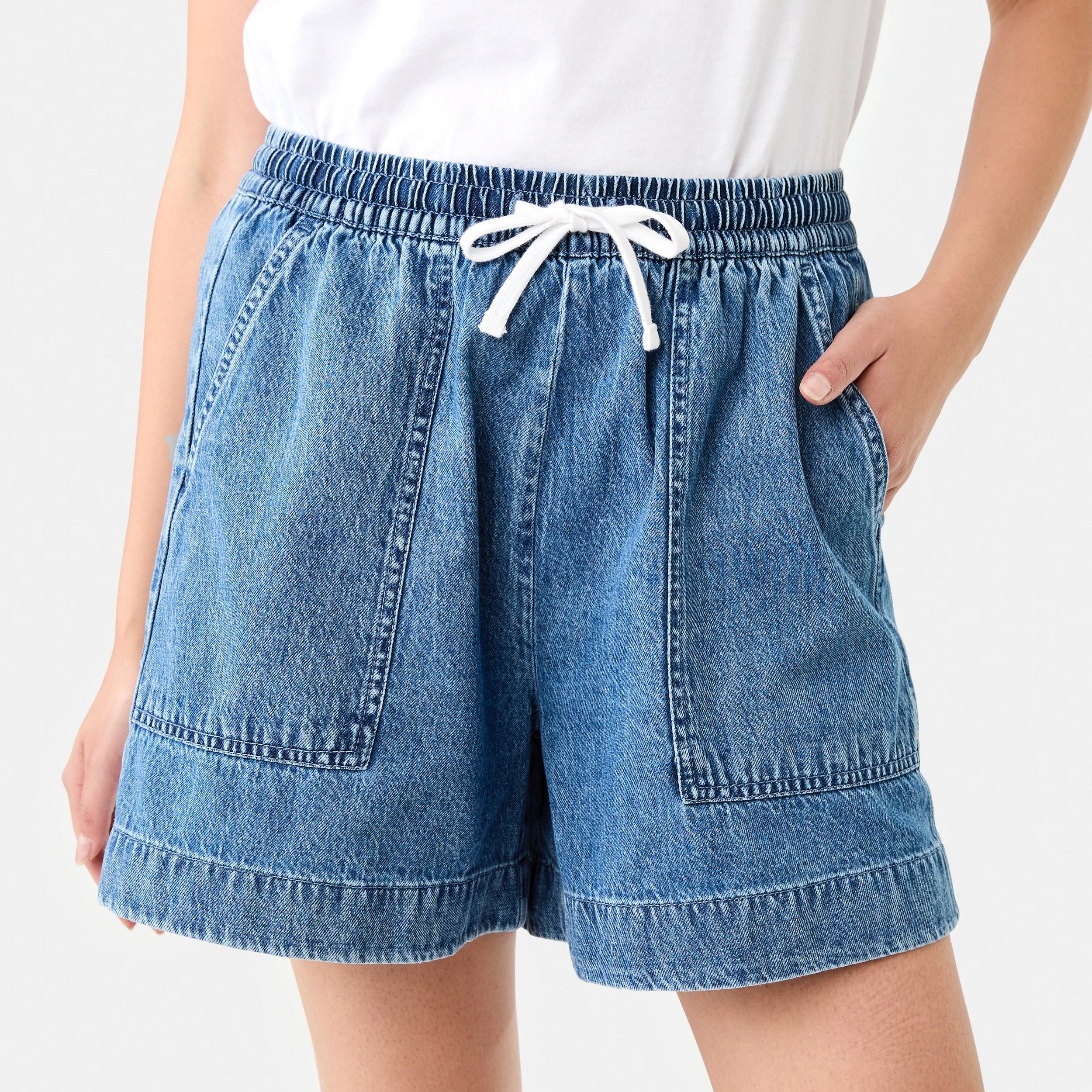 1 Patch Pocket Denim Shorts MID BLUE DENIM WASH, 1 of 8