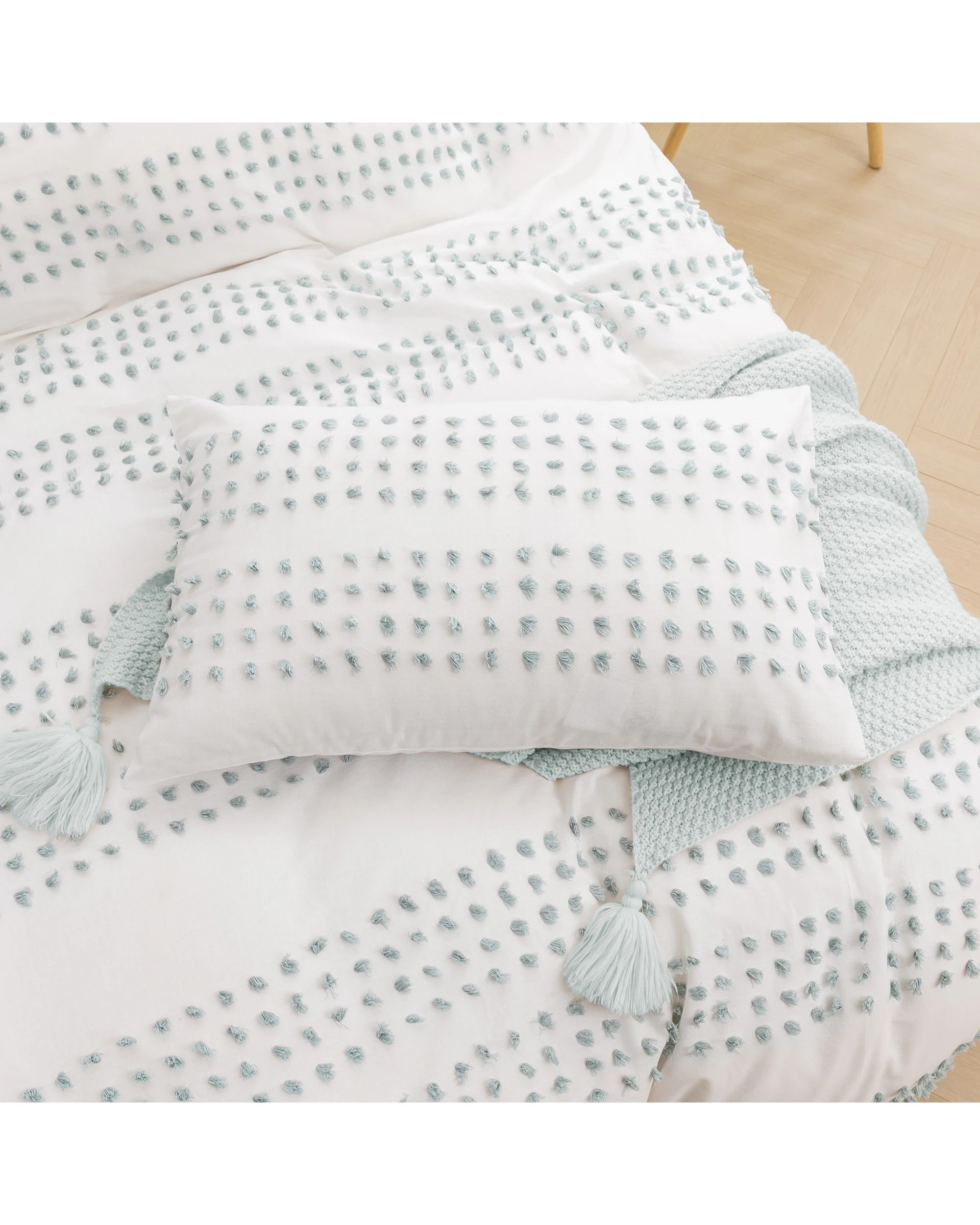 3 Dreamaker Clovelly Tufted Stripe Quilt Cover Set - Queen Bed - White, 3 of 3