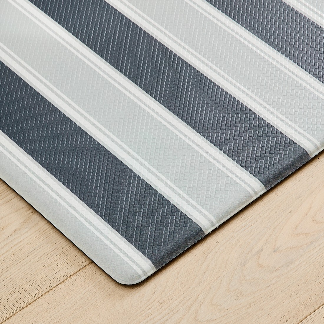 2 Kitchen Mat - Grey Stripe, 2 of 5