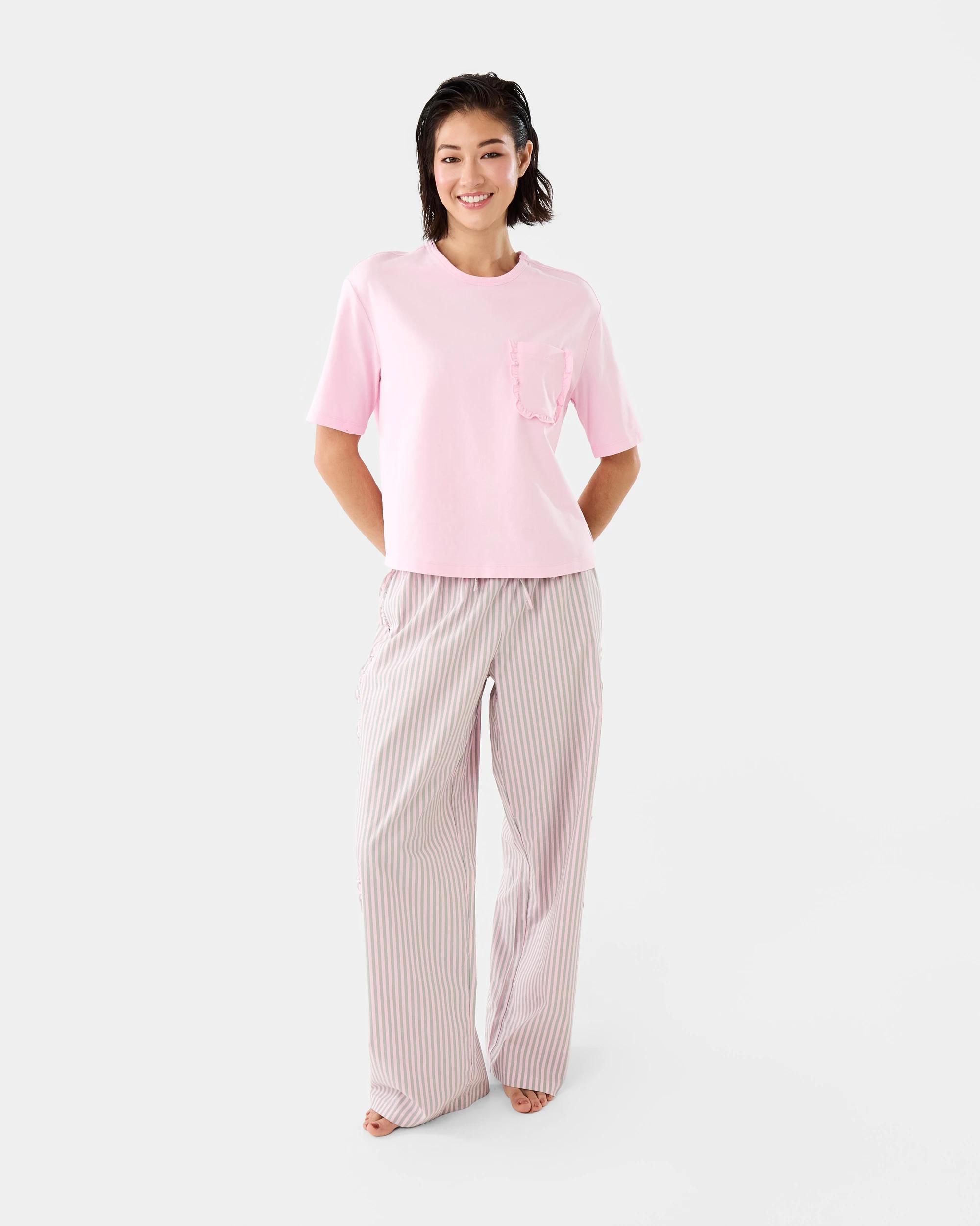 2 Cotton Ruffle Pocket T-shirt Pkldy Pink, 2 of 7