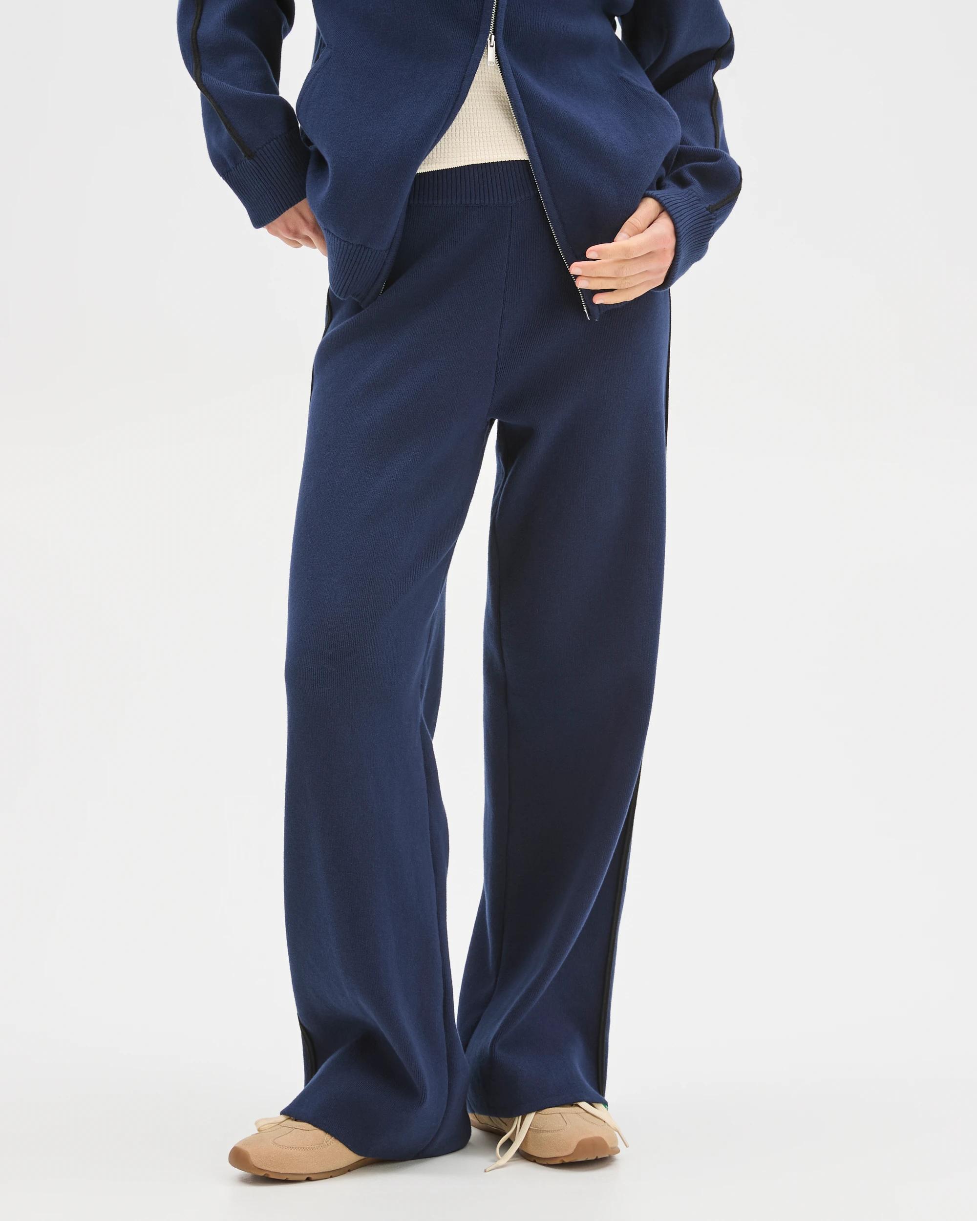 2 Target Active Active Australian Cotton Blend Side Stripe Wide Leg Pants NAVY, 2 of 6