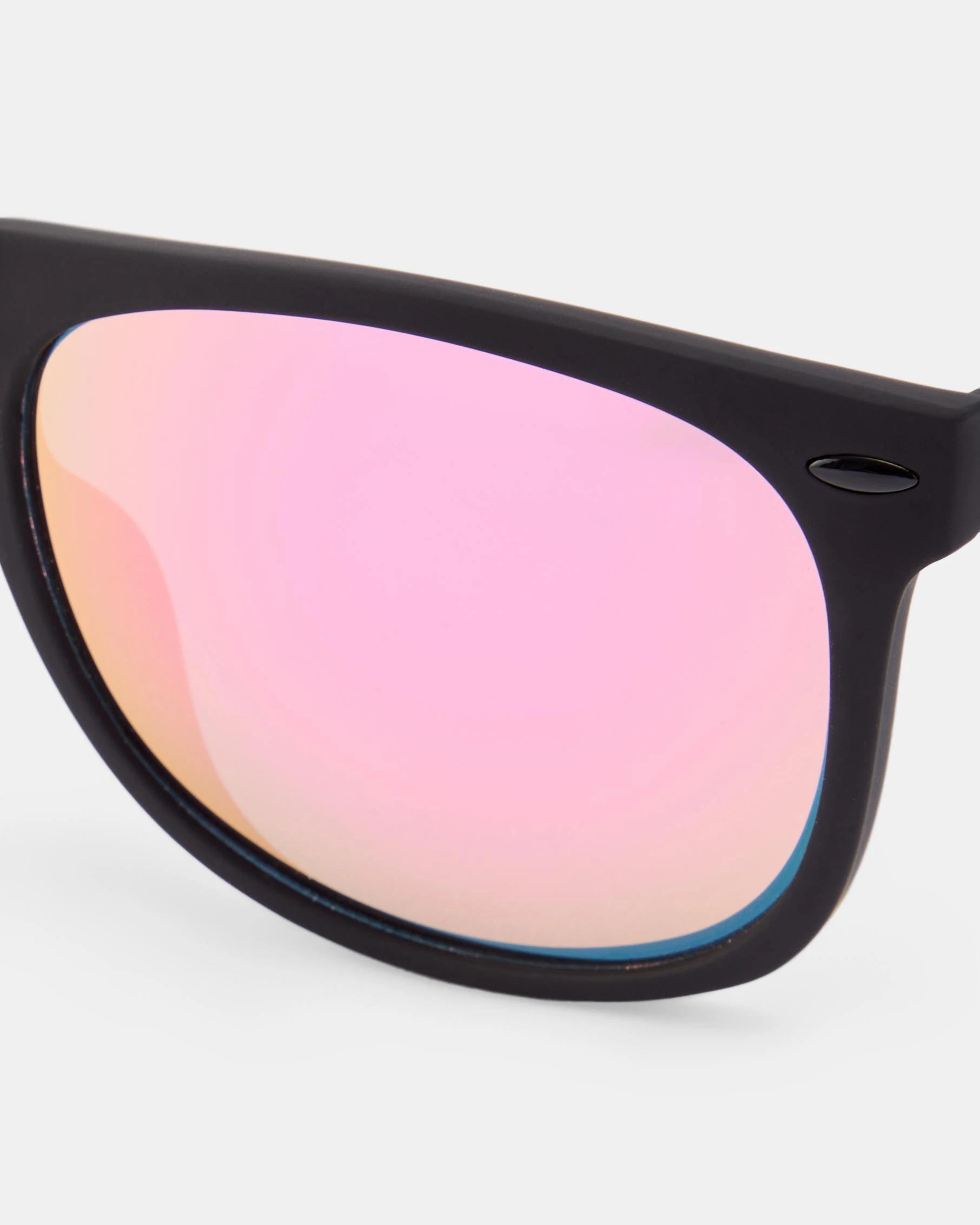 4 D-Frame Colour Sunglasses Black, 4 of 5