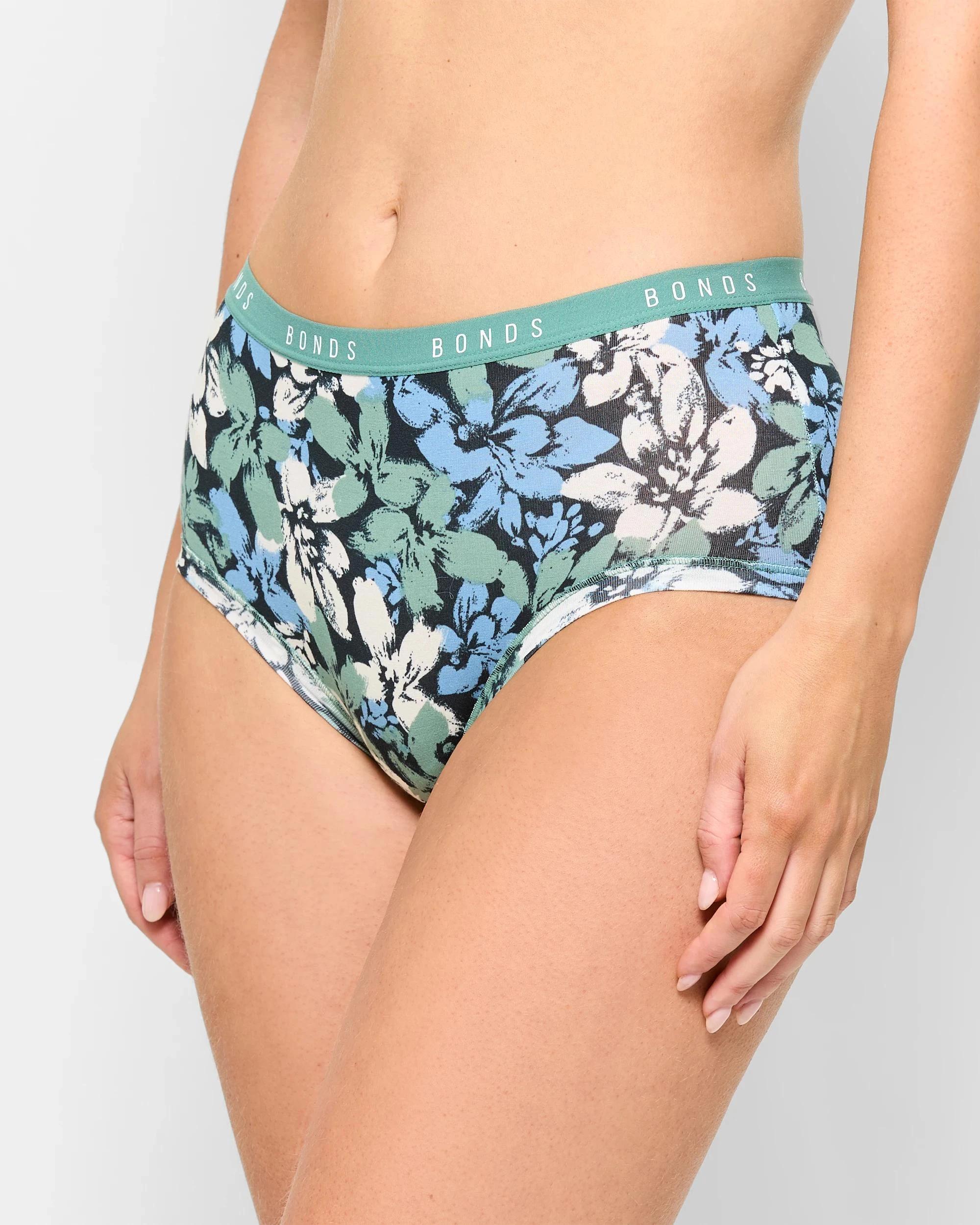 3 Bonds Cottontails 3 Pack Full Briefs DUSK GARDEN/ DREAM CLOUD/ OZONE, 3 of 4