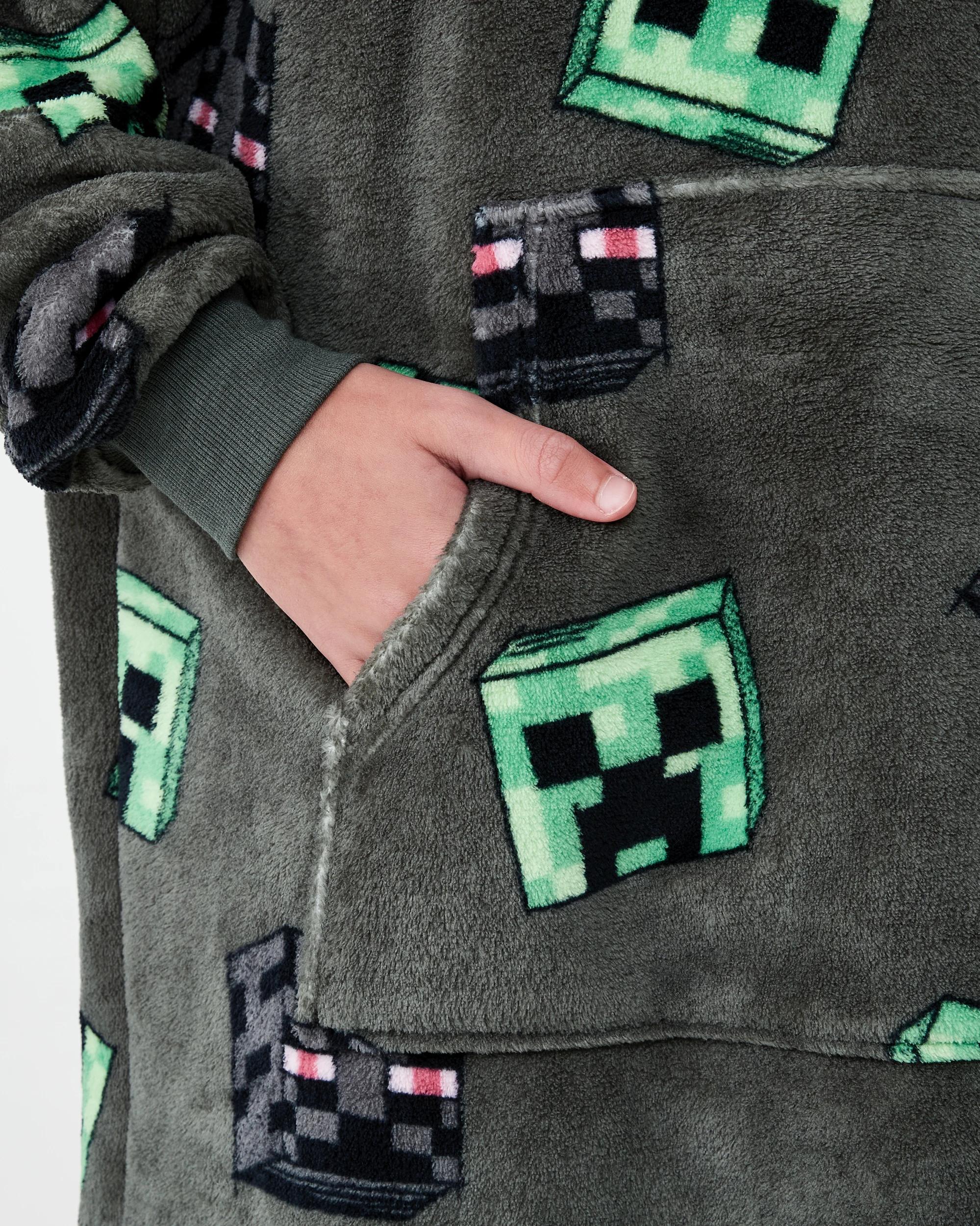 4 Minecraft License Pull Over Gown Minecraft, 4 of 7