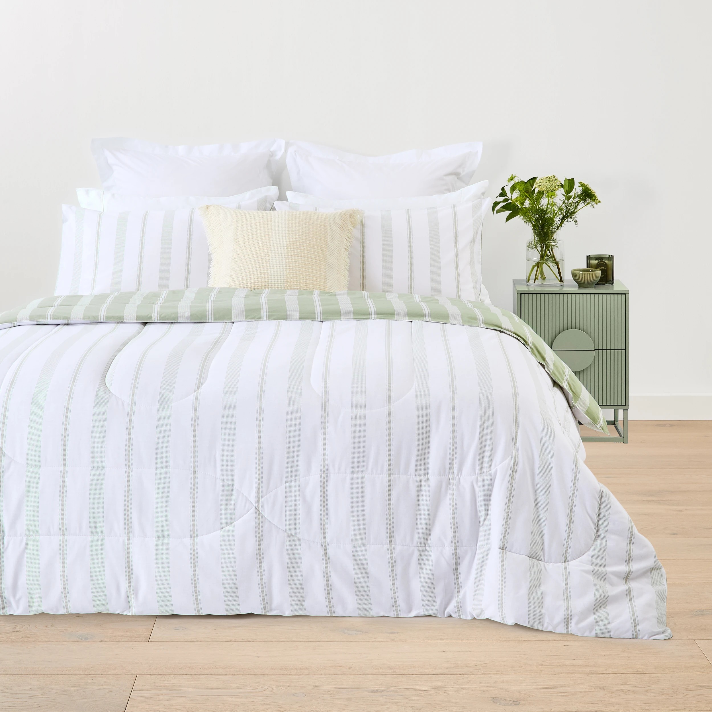 2 Rani Cotton Rich Reversible Comforter Set - Single/Double Bed, Green, 2 of 7