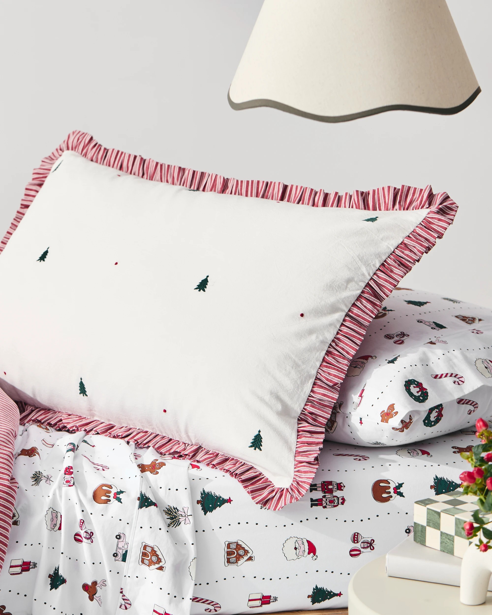 5 Target Christmas Embroidered Tree Quilt Cover Set - King Bed - White, 5 of 10