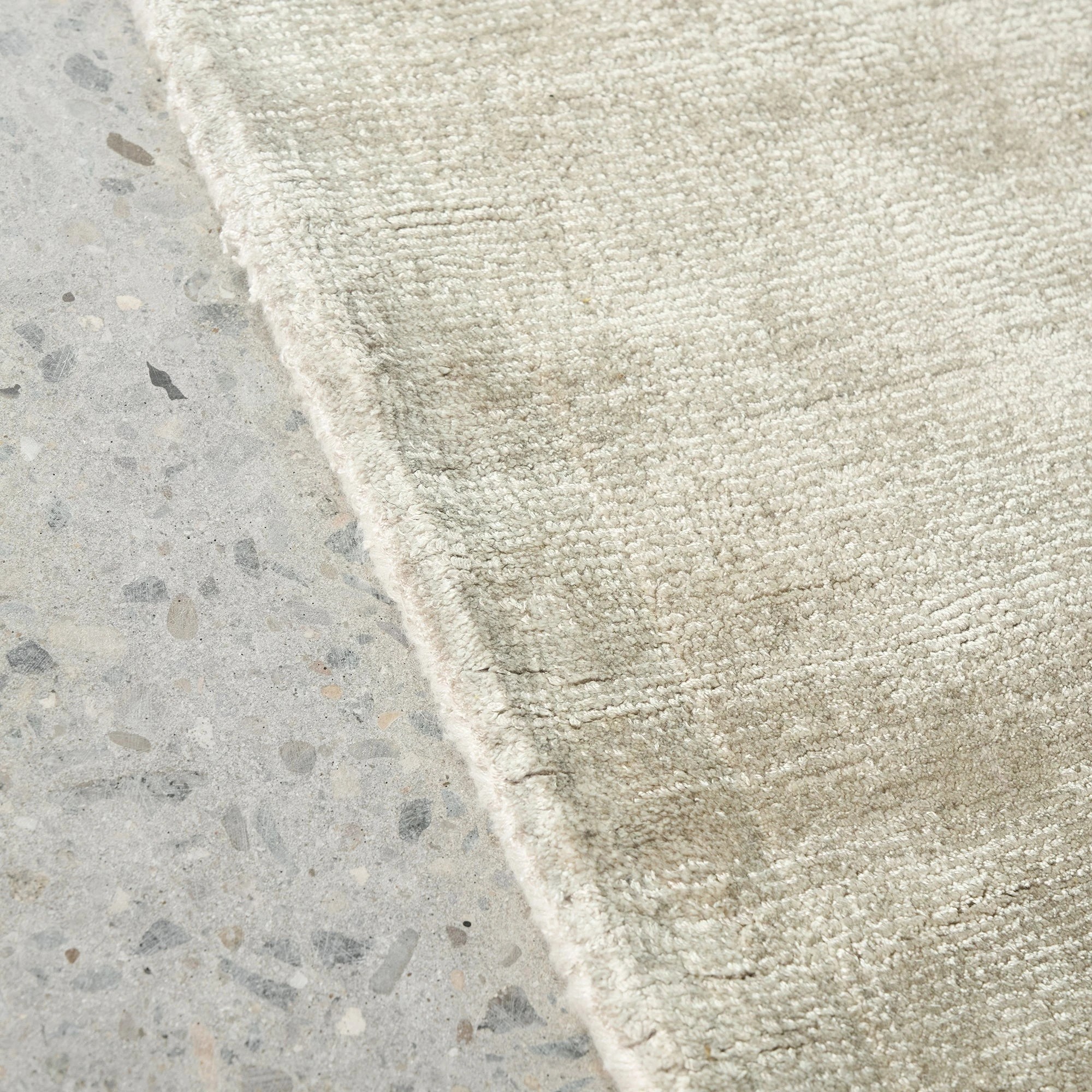 6 Common Ground Rugs Serene 400x300cm - Extra Extra Large Hand Loomed Rug - Silver, 6 of 9