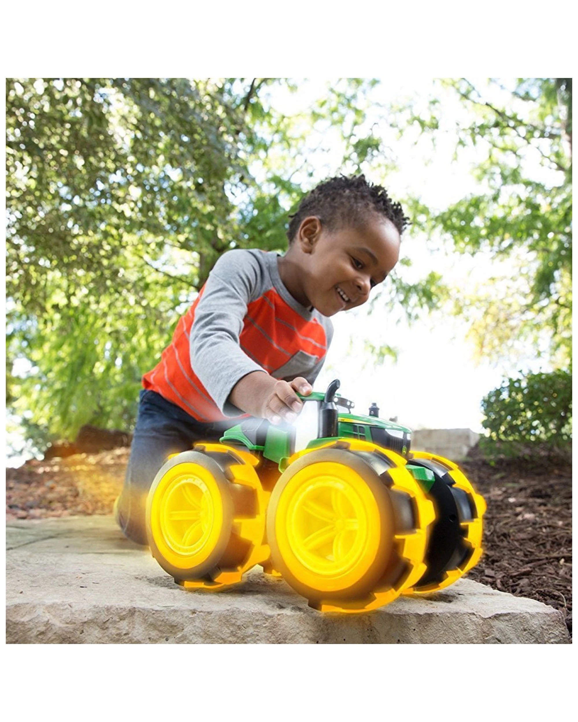 3 John Deere Monster Treads Lightning Wheels 4wd Tractor Toy With Lights And Sound 30cm Approx - Green, 3 of 4