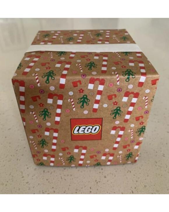 LEGO Christmas Cookie Stamps & Mug Set 5008259 Gingerbread Man Snowflake Cutters