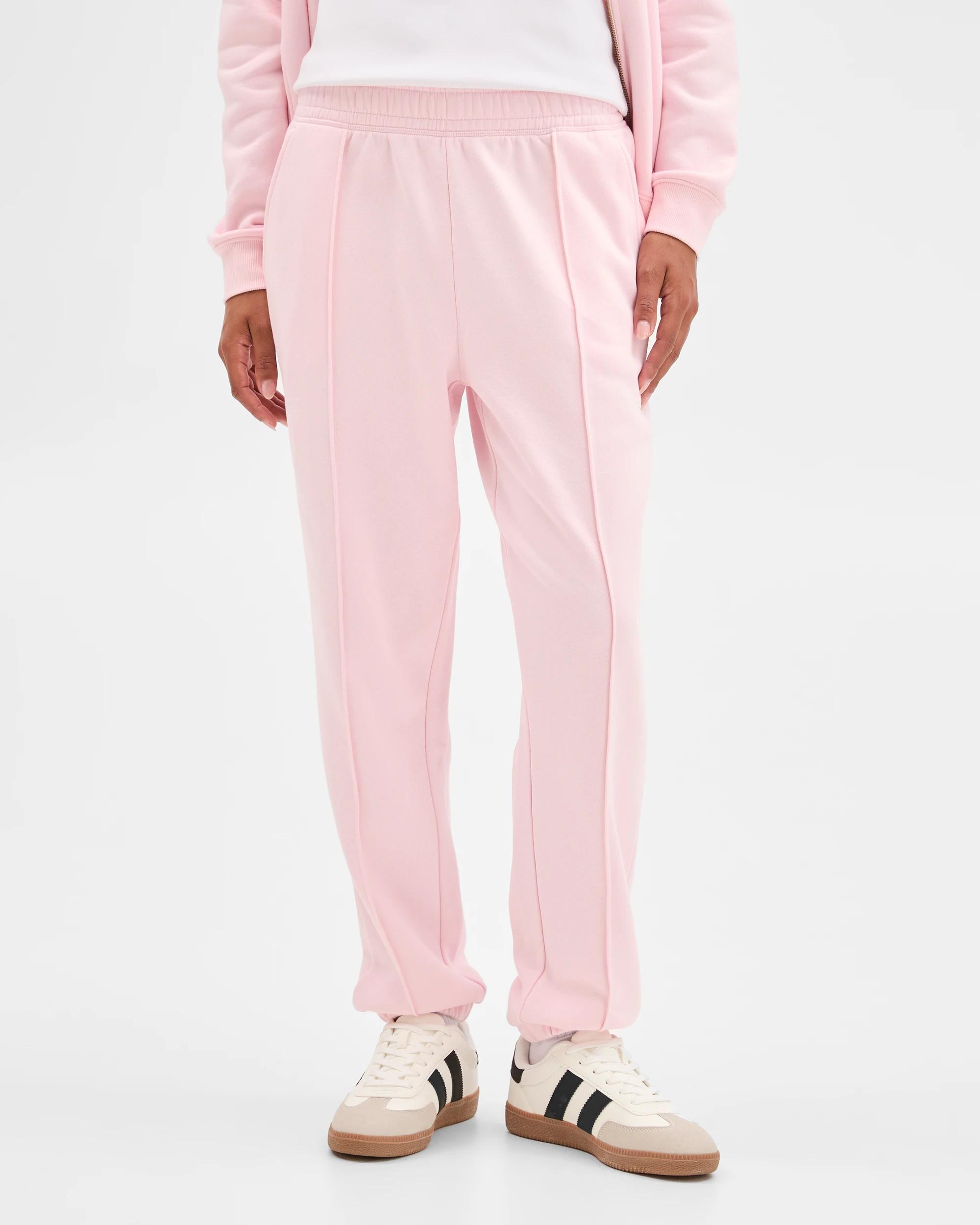 3 Target Woman Australian Cotton Blend Fleece Trackpants BARLEY PINK/PINTUCK, 3 of 6