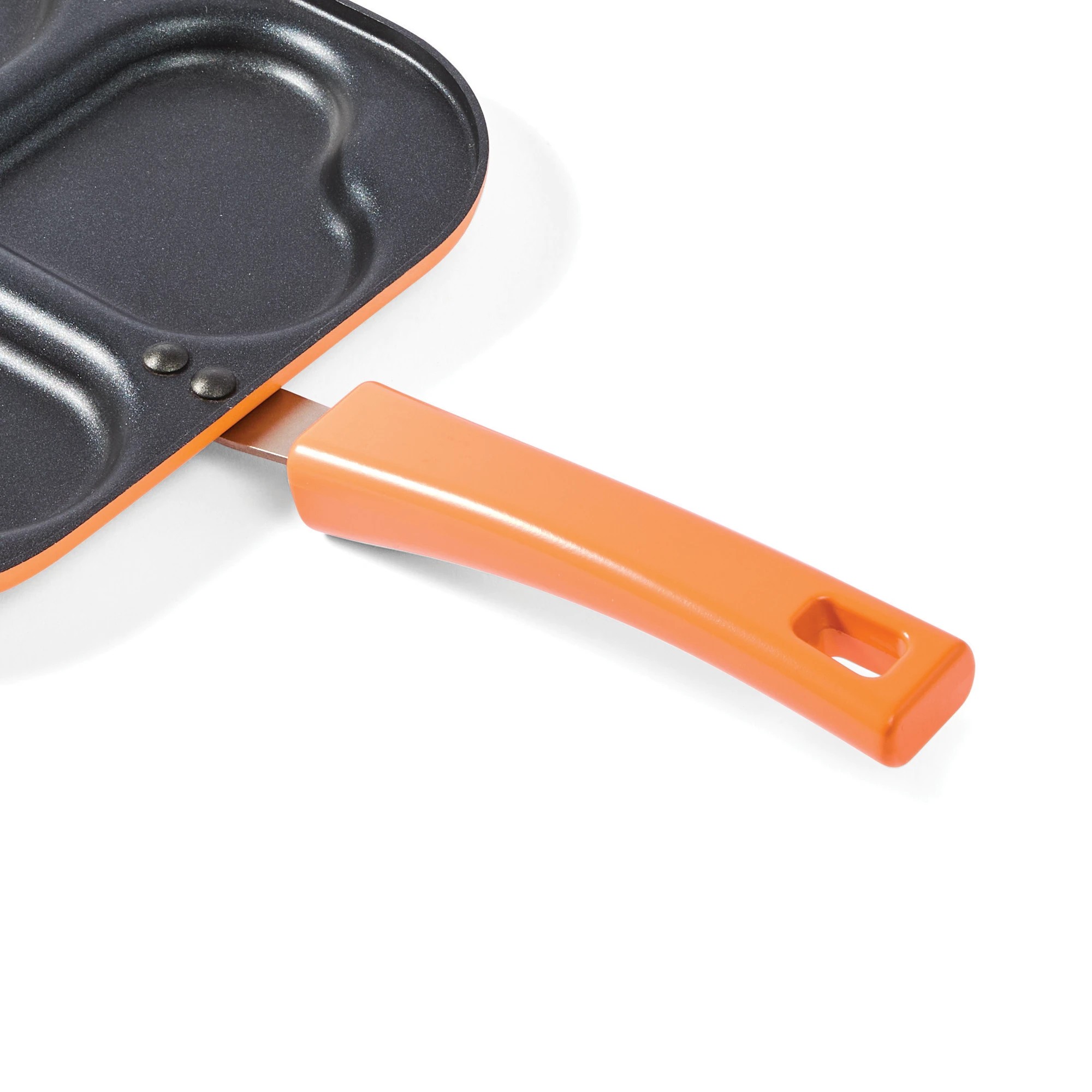 8 Mini 3 Section Heart Pan, 8 of 8