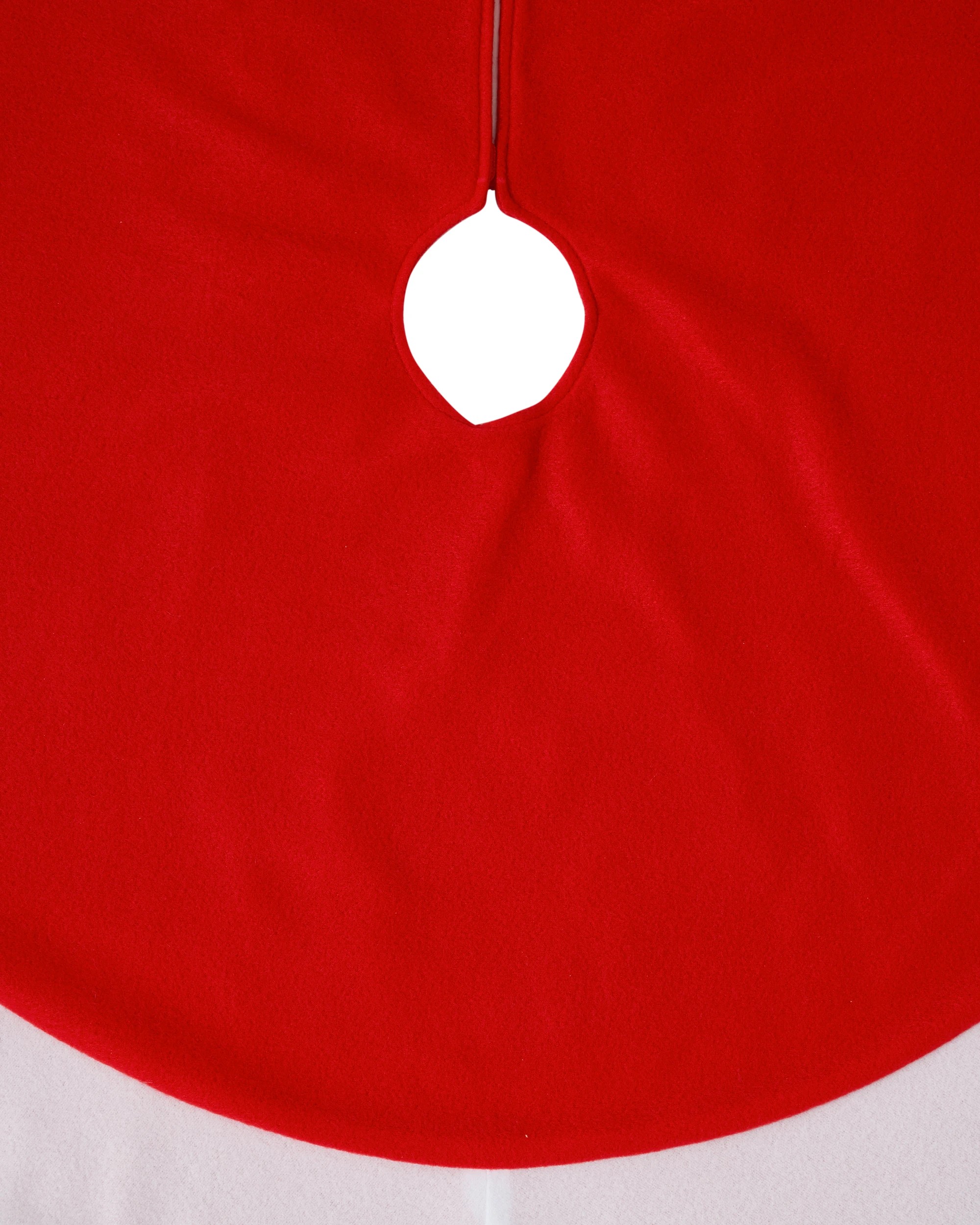 3 Traditional Tree Skirt, 3 of 5