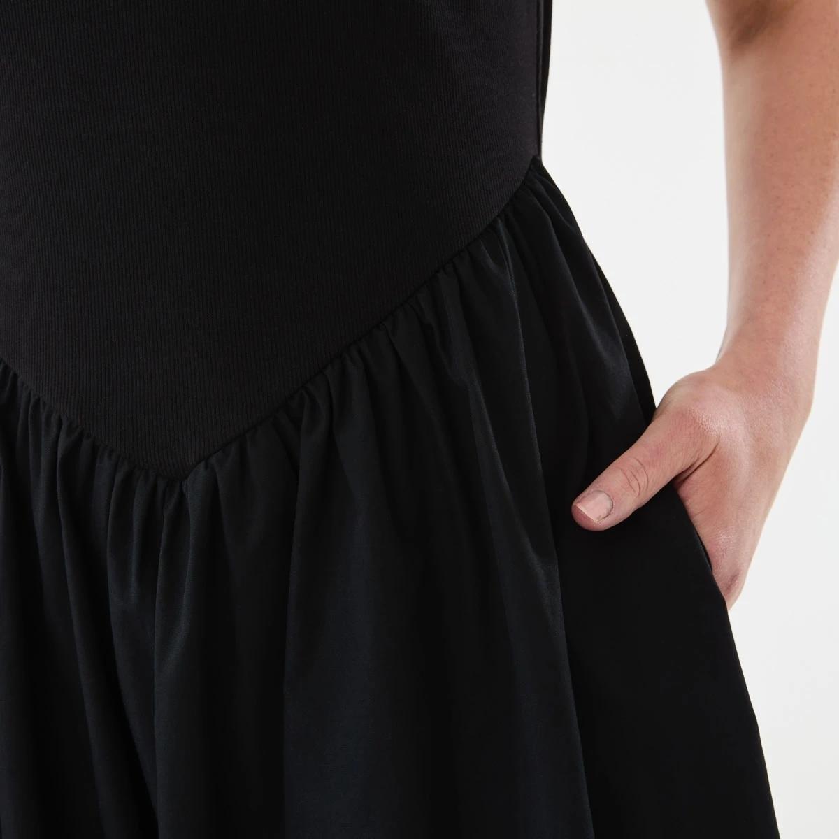 6 Short Sleeve Knit Woven V-Waist T-shirt Midi Dress Black, 6 of 7