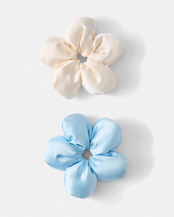 2 Pack Flower Scrunchies - Blue and Cream