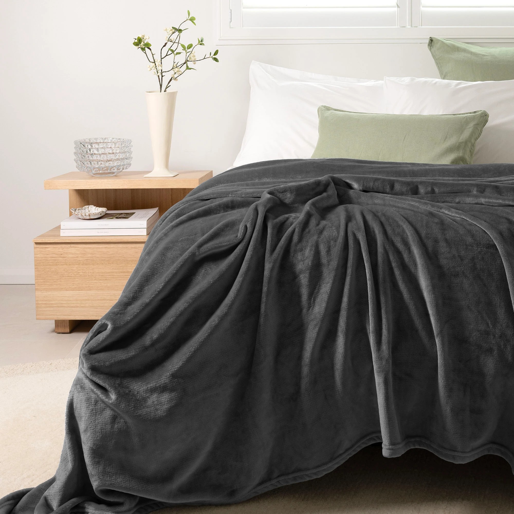 1 Bambury Solid Ultraplush Polyester Cosy Blanket Charcoal - Super King Bed - Grey, 1 of 4