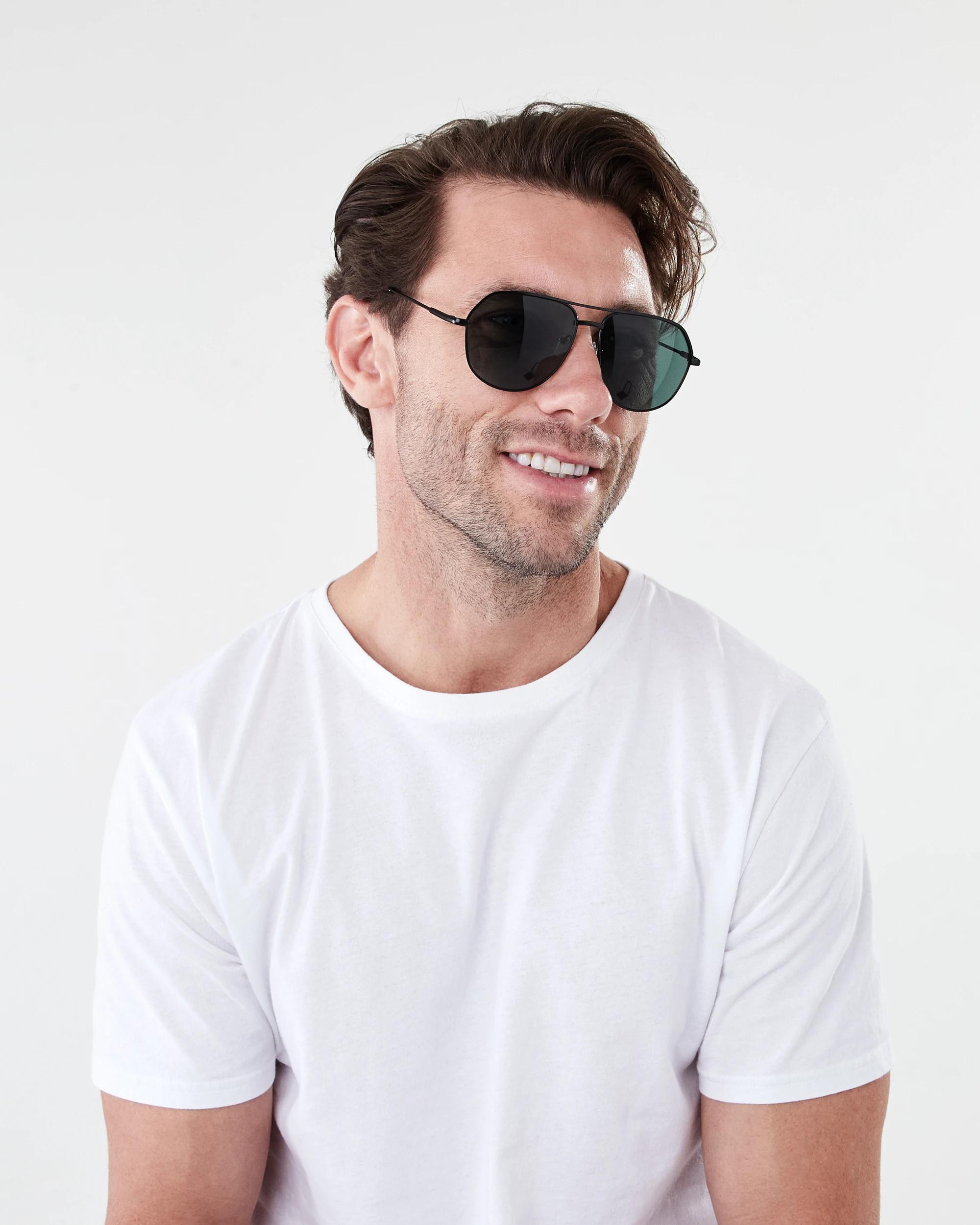 4 Metal Aviator Sunglasses Blk Metal, 4 of 5