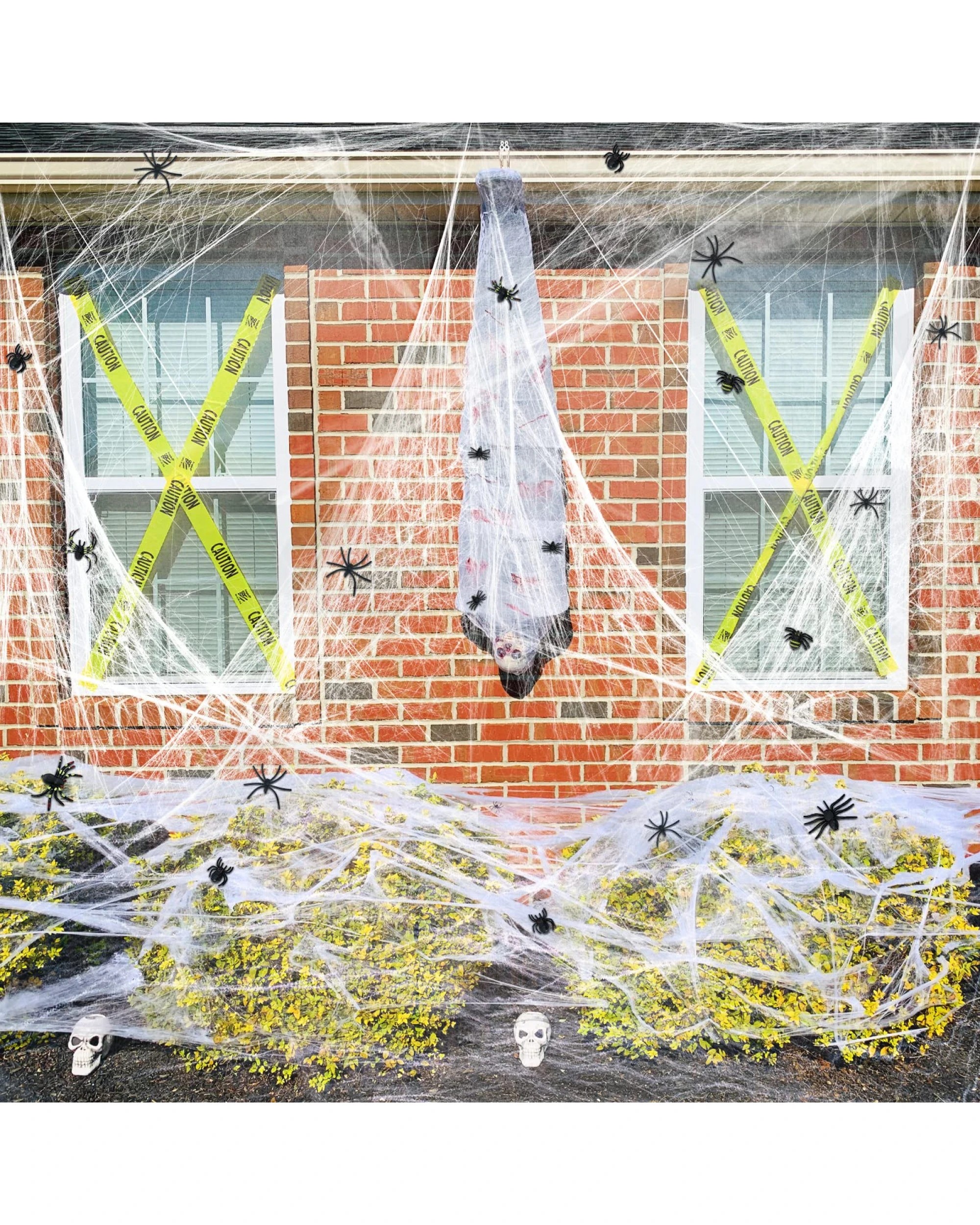 10 BR Costumes Stretchable Spider Web Decoration with Spiders for Halloween Parties, 10 of 10