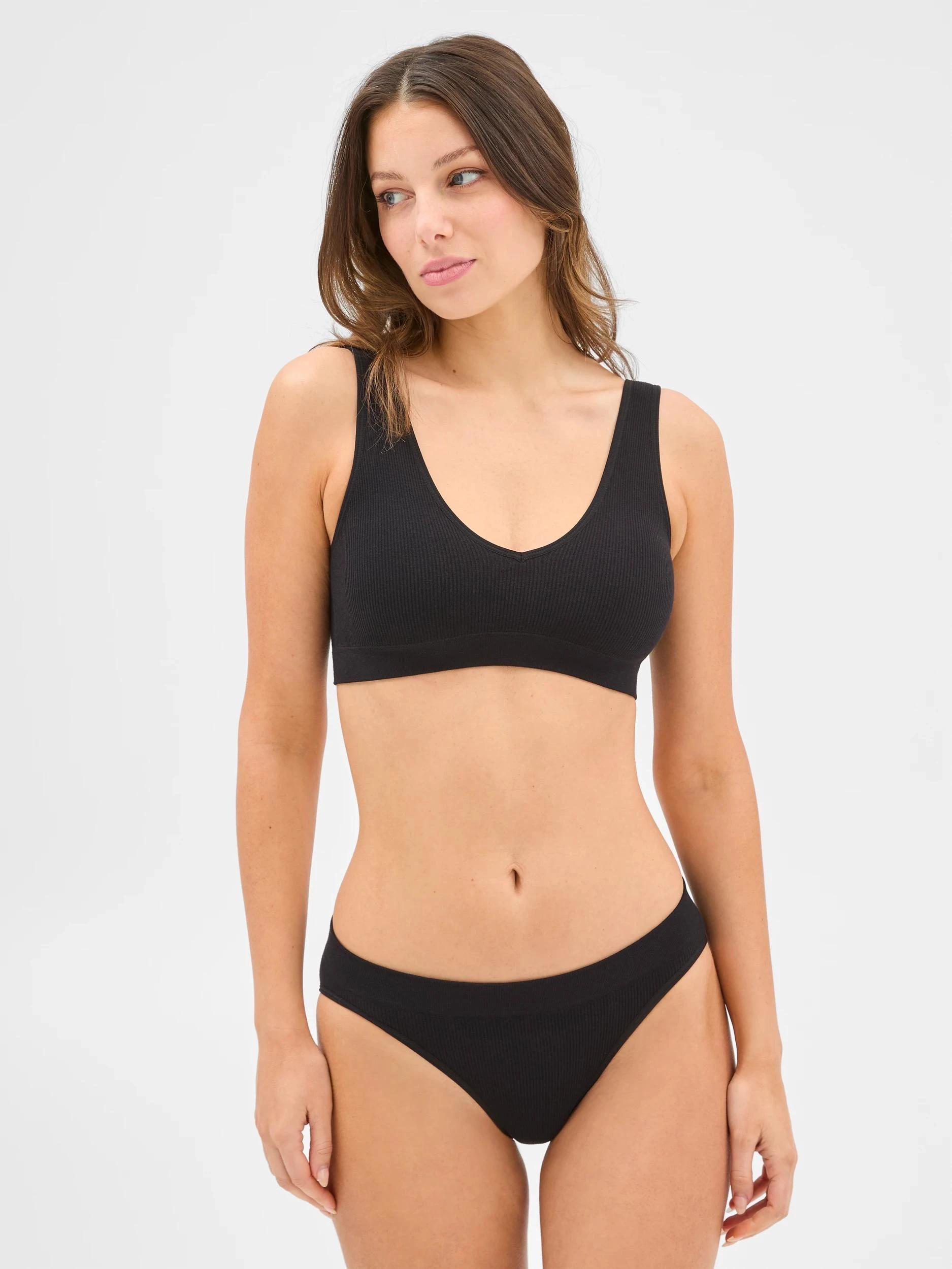 2 Target Woman Womens Bamboo Rib Plunge Crop Top BLACK, 2 of 4