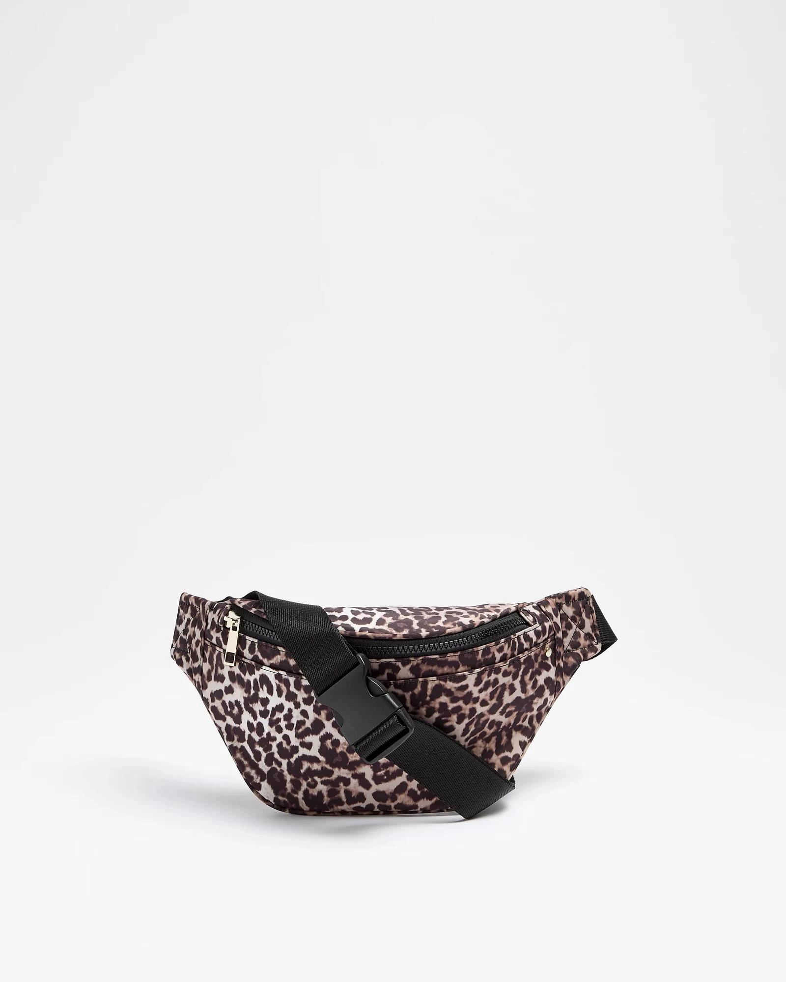 1 Target Front Pocket Bumbag LEOPARD, 1 of 2