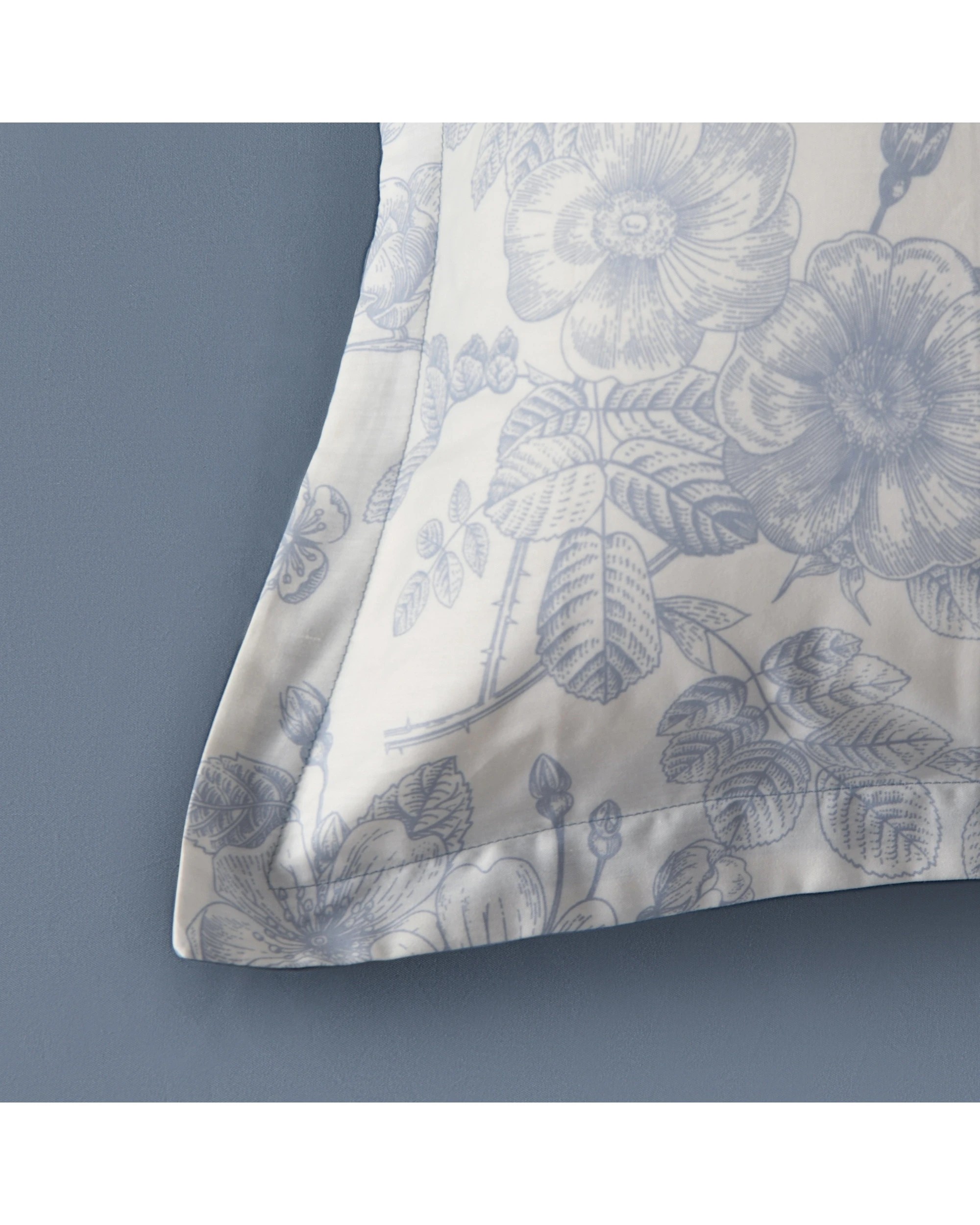 3 Dreamaker Odette 100% Cotton Reversible Quilt Cover Set - Double Bed - Blue, 3 of 7