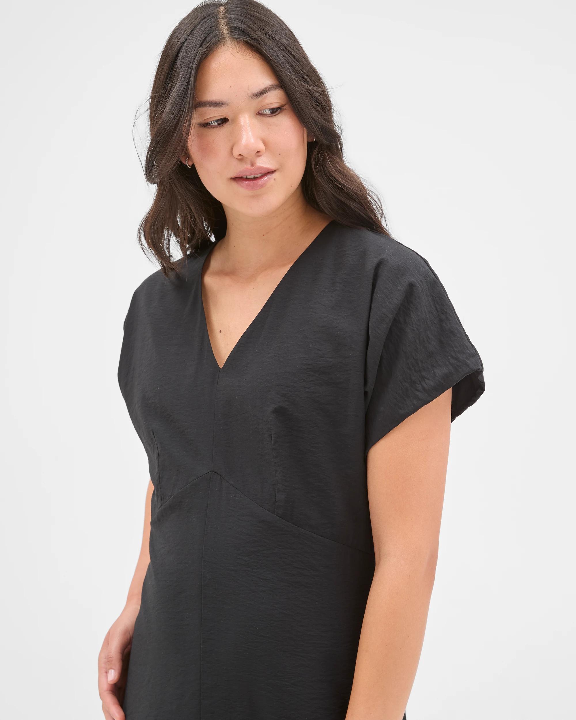 4 Preview Wendy Seam Detail Midi Dress BLACK, 4 of 7