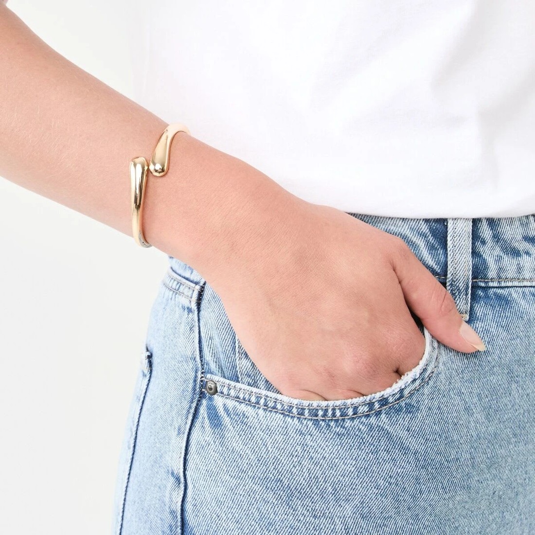 3 Teardrop Hinged Cuff Bracelet - Gold Tone, 3 of 4