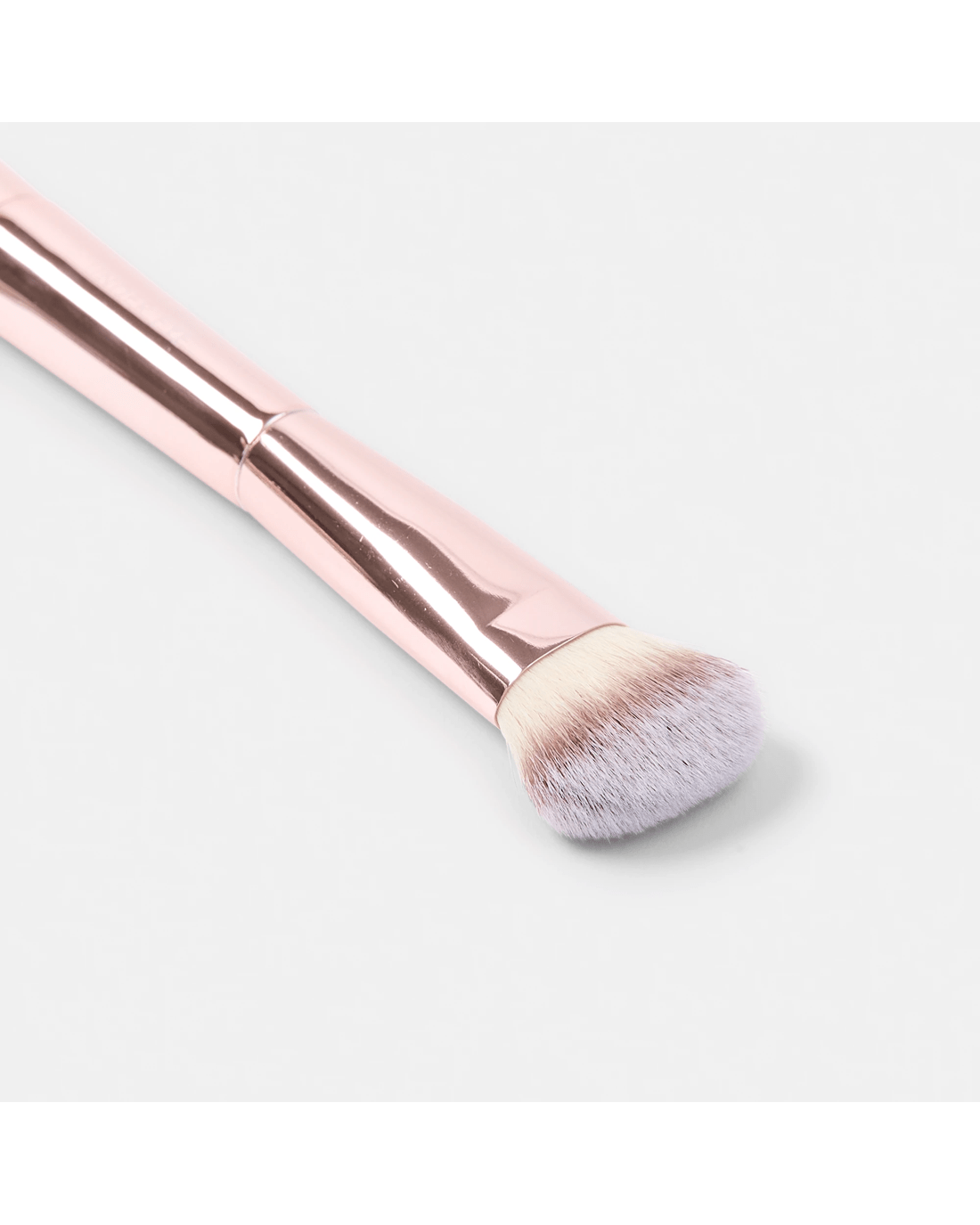 5 OXX Cosmetics Dual Ended Under Eye Brush, 5 of 7