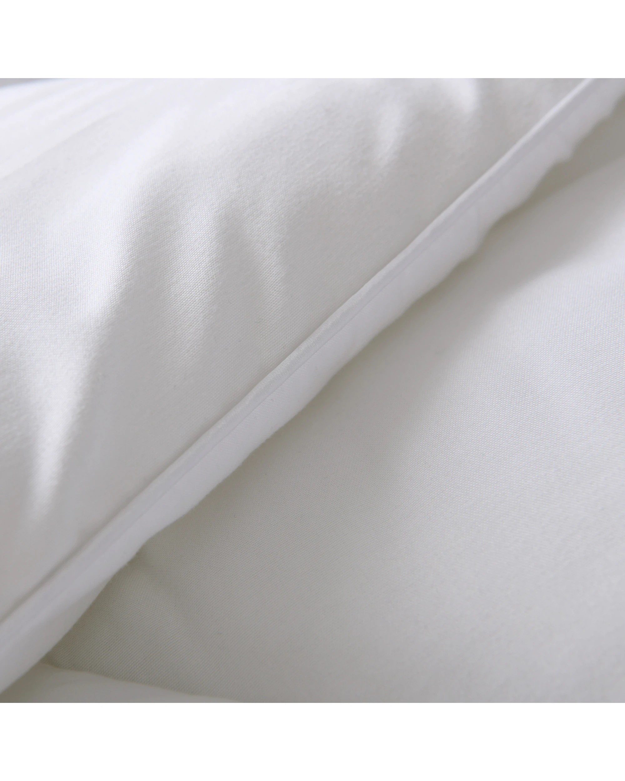6 Sleepcare 500GSM Winterweight Microfibre Quilt - King Bed - White, 6 of 10
