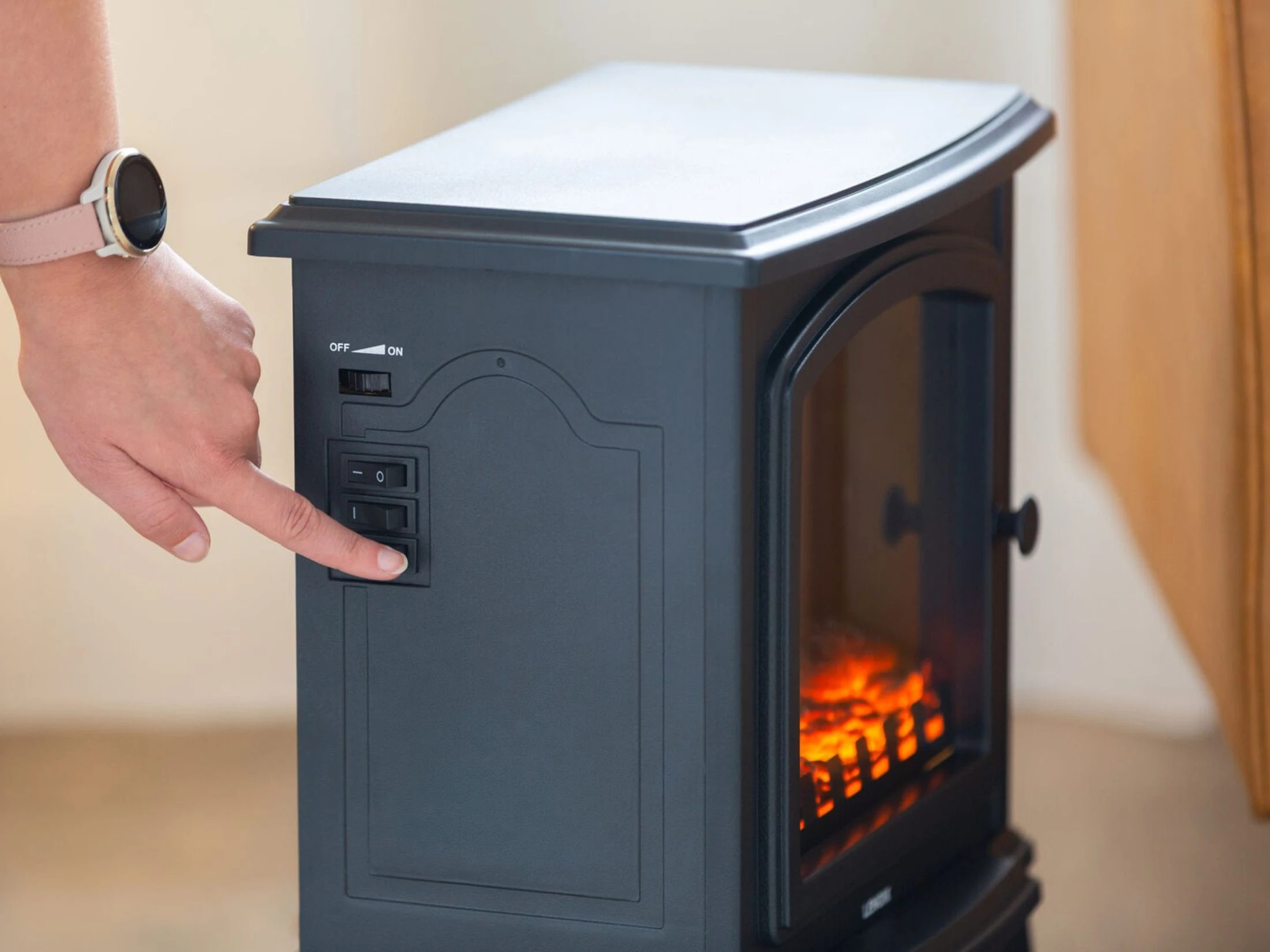 5 Lenoxx Electric 1000W to 2000W Fireplace Heater with Realistic Log Flame Display, 5 of 8