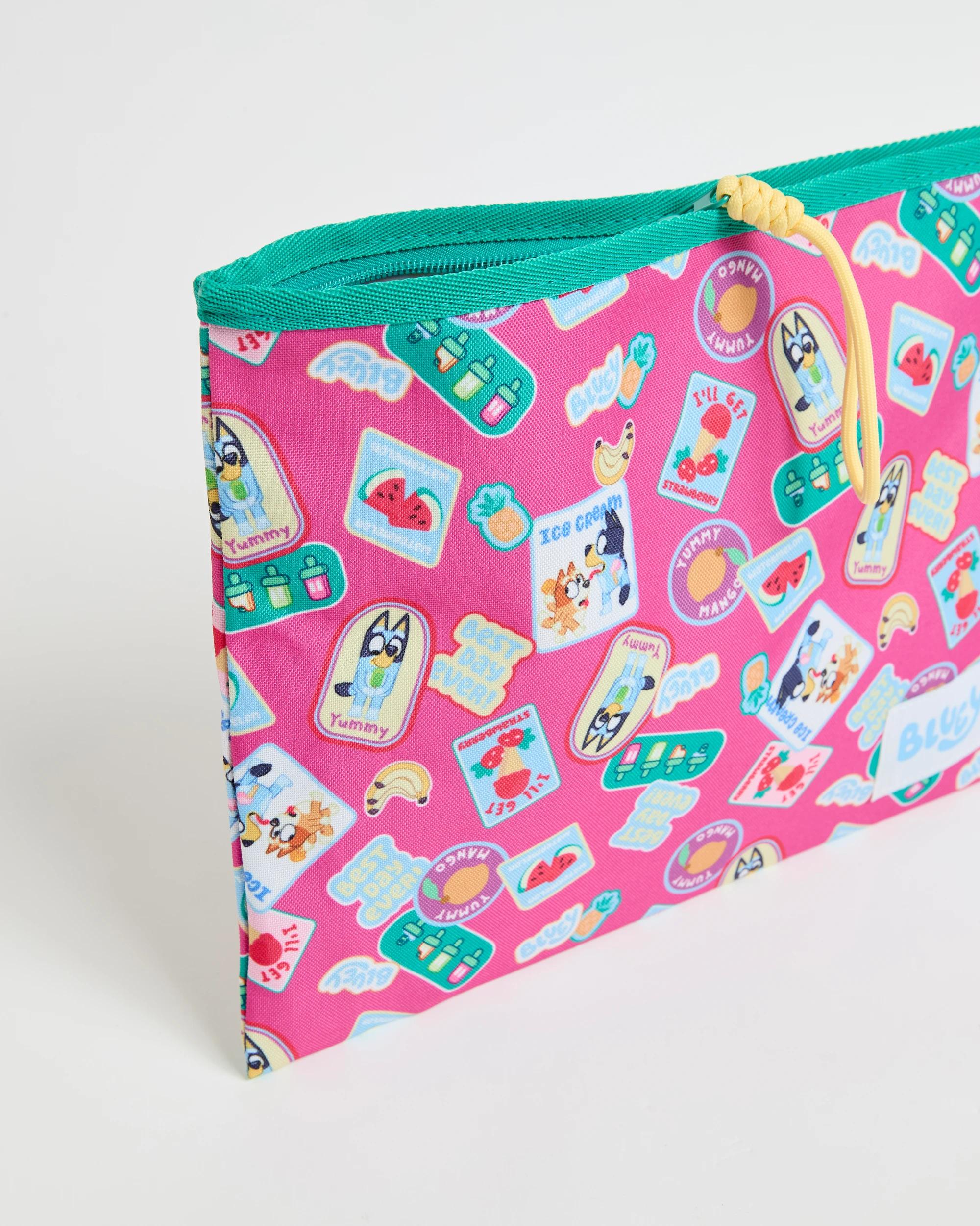 2 Licensed Bluey Summer Print Swim Bag PINK, 2 of 3
