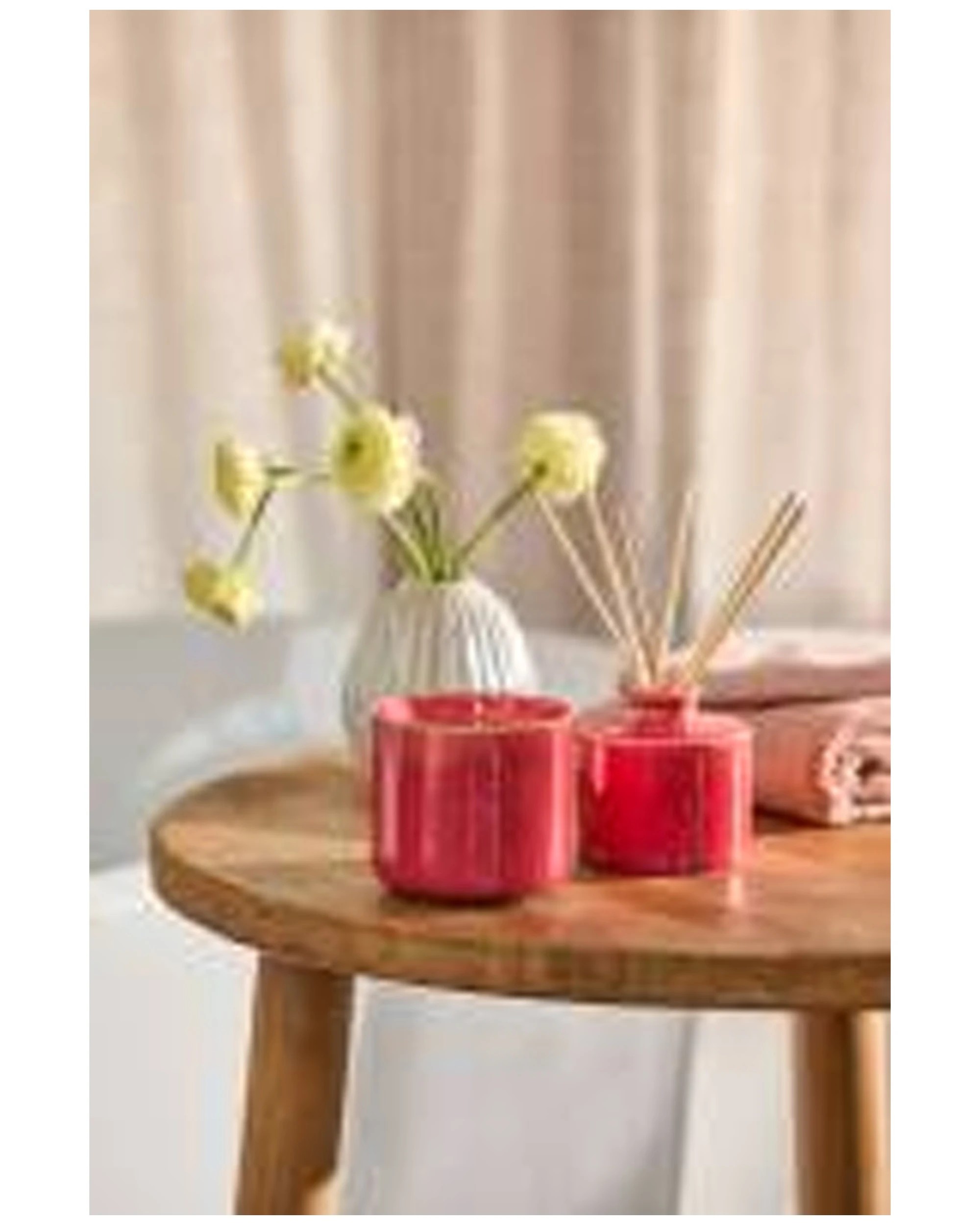 2 Love Anna x Chapters Second Date Reed Diffuser — Red Currant & Cream, 200ml - Red, 2 of 2