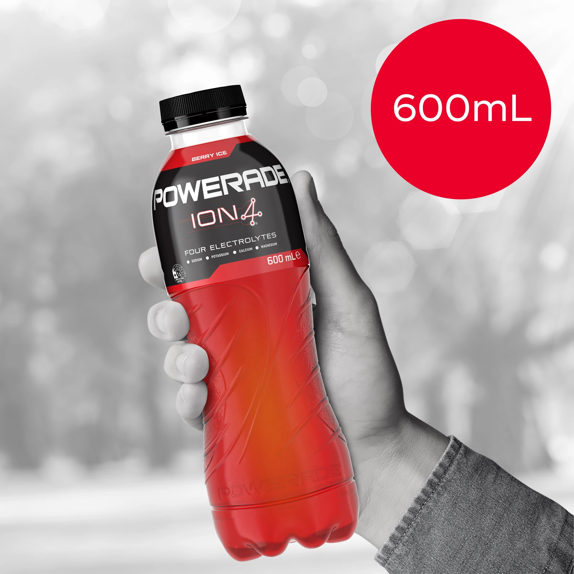 3 Powerade Isotonic Berry Ice Sports Drink 600ml, 3 of 4