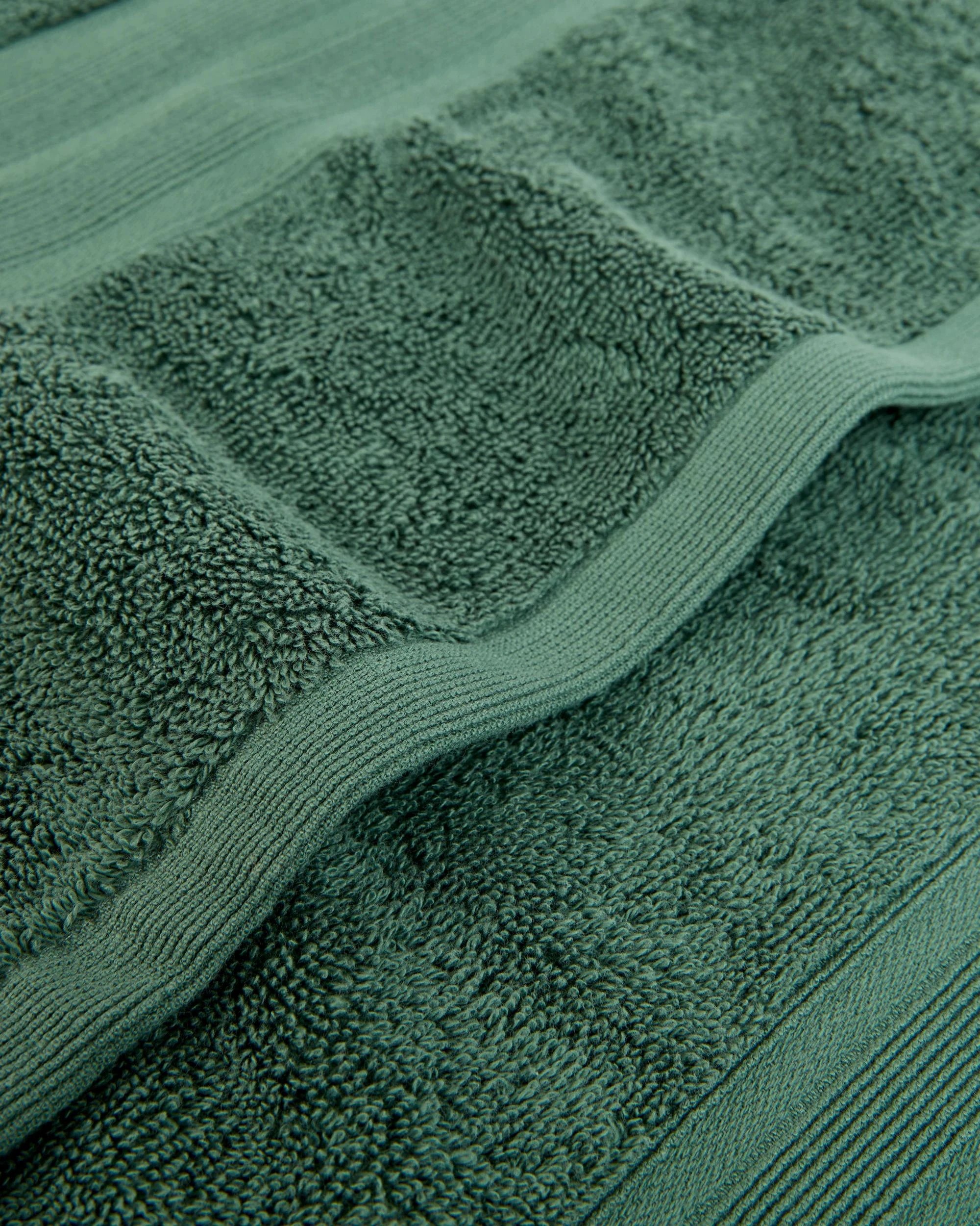 2 Grandeur Australian Cotton Bath Sheet - Green, 2 of 3