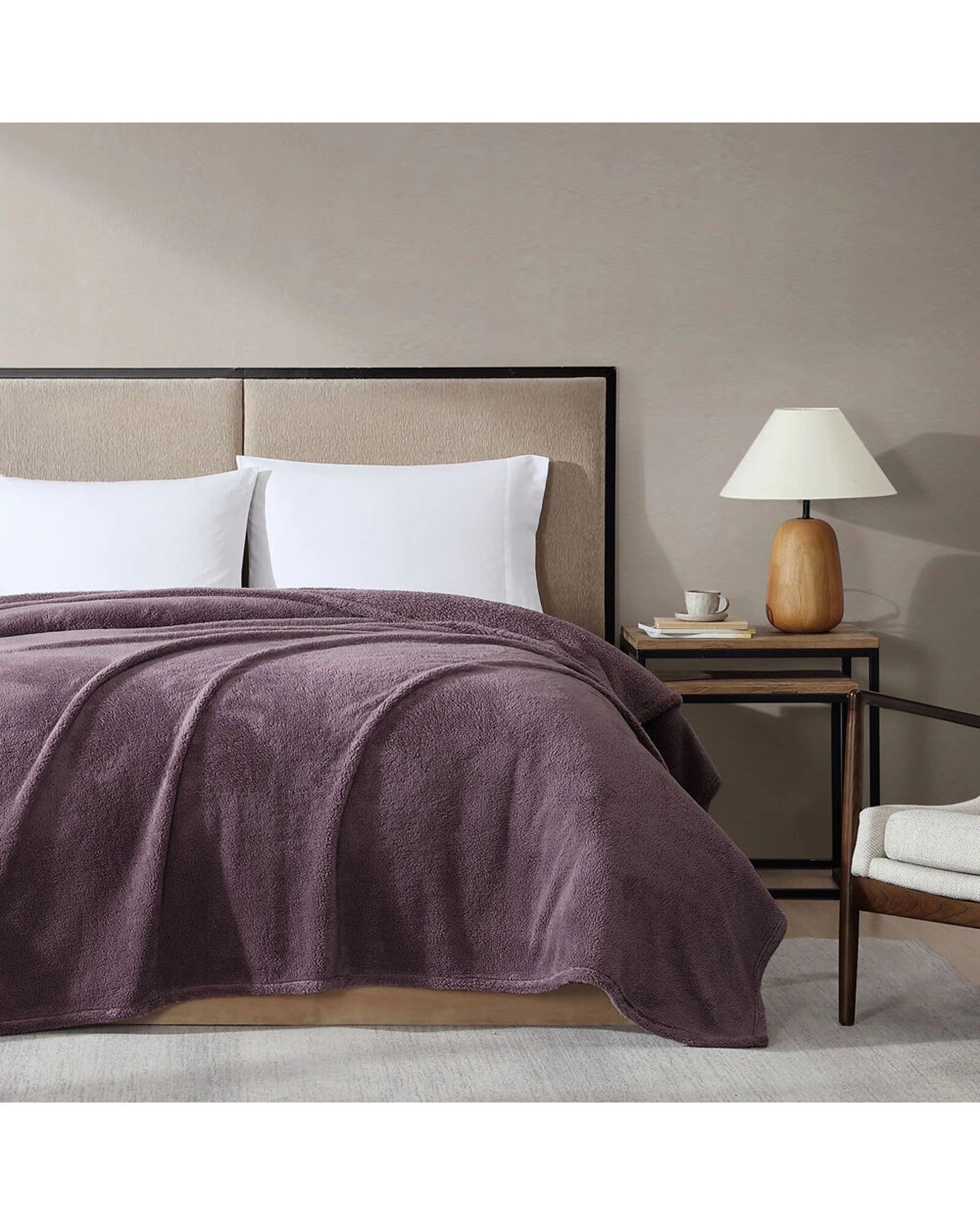 1 Ardor Boudoir Polyester Teddy Fleece Blanket Throw 245x240cm Mauve - Purple, 1 of 3