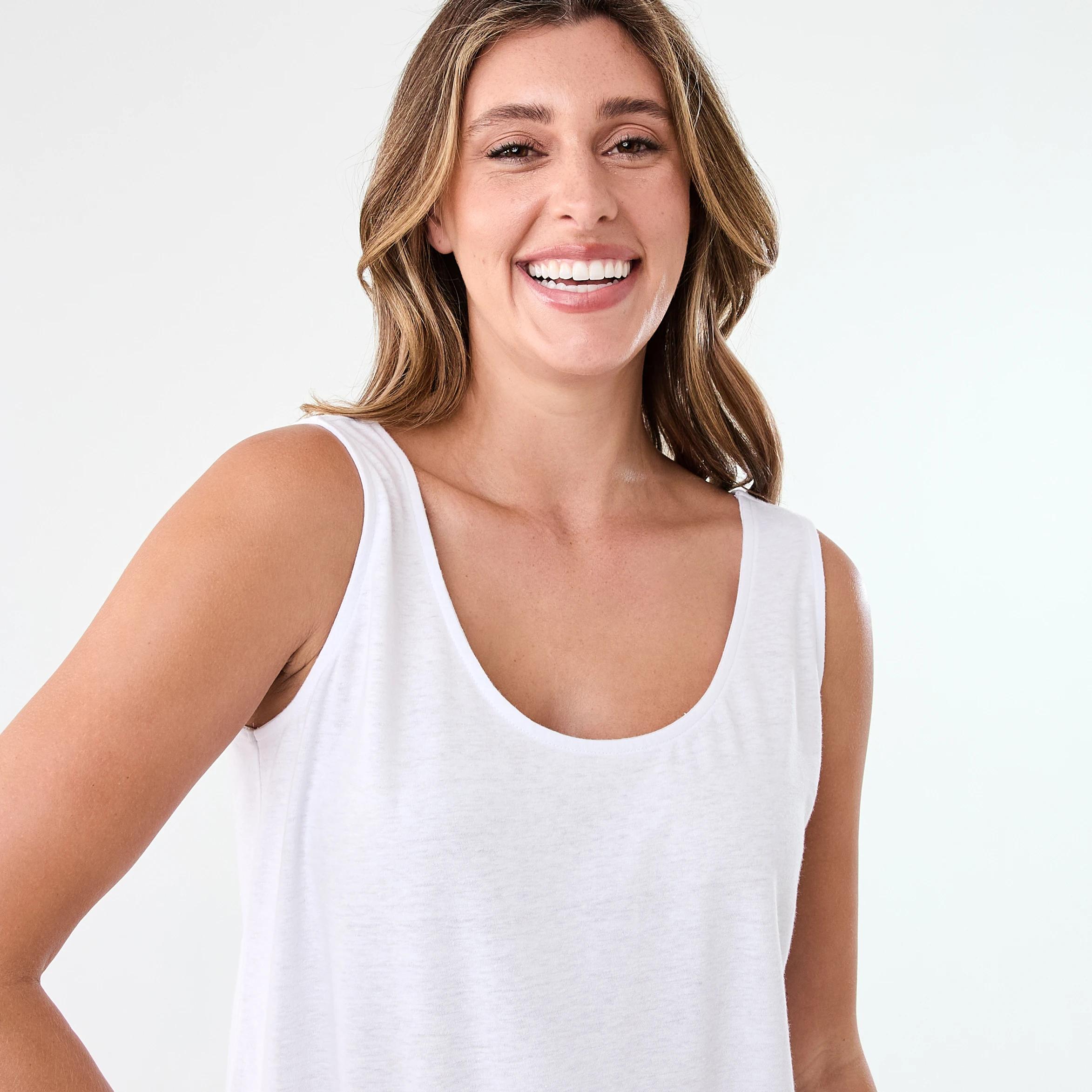 4 Sleeveless Linen Blend Scoop Neck Tank White, 4 of 5