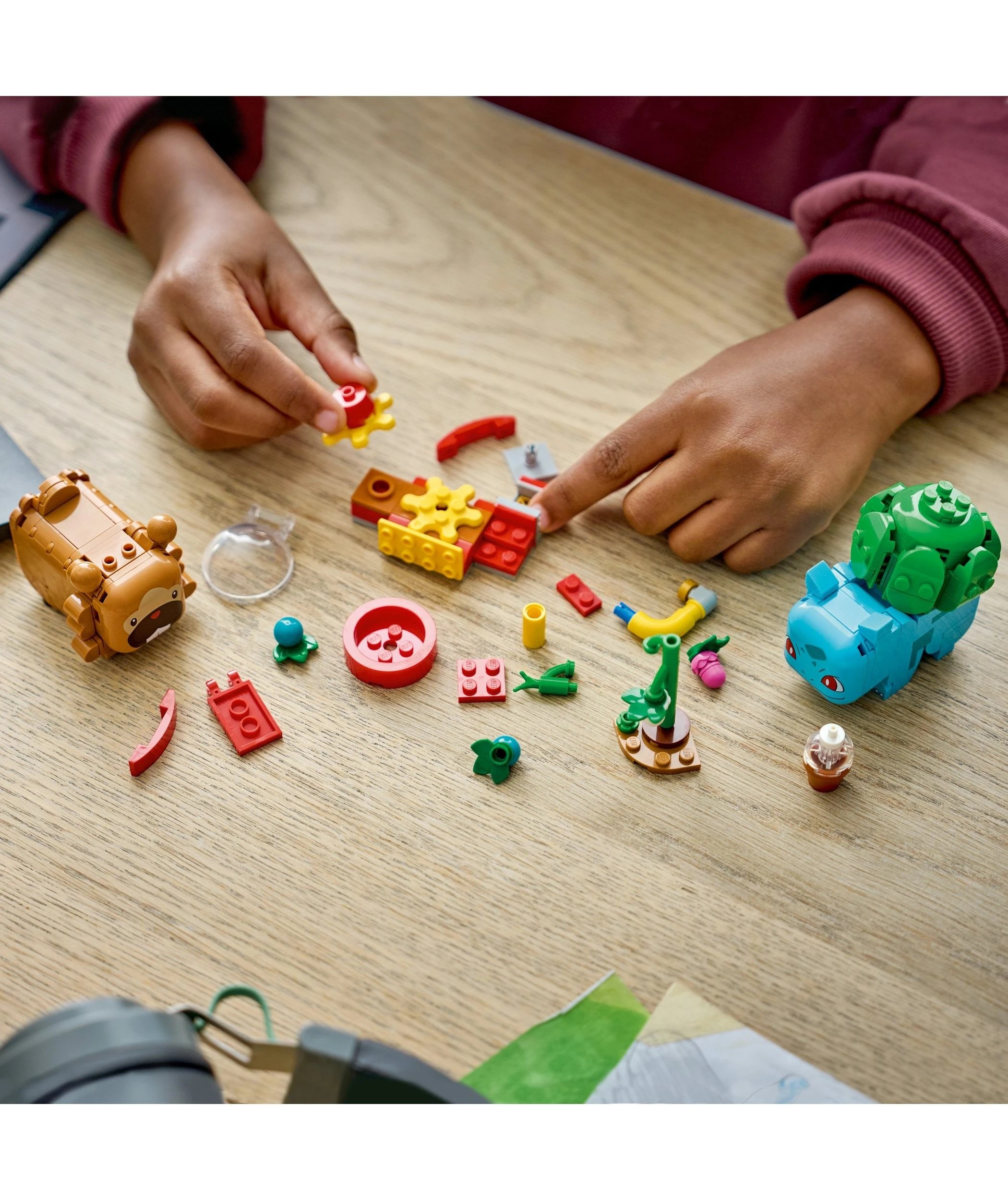 9 LEGO Pokemon SMART Play: Berry Bash with Bulbasaur and Bidoof 72155, 9 of 11