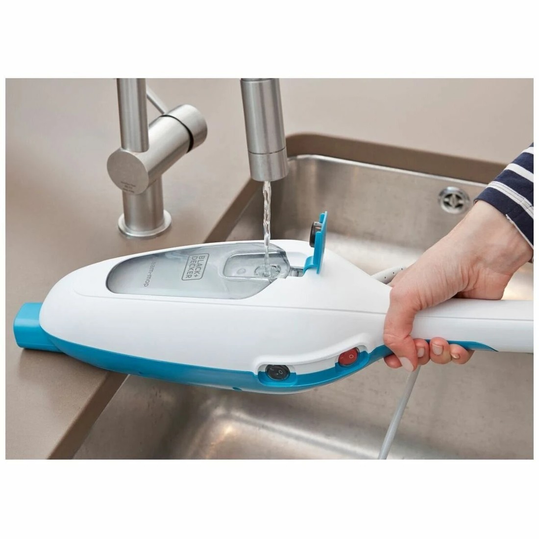 2 Black & Decker 1300W 10-in-1 Steam-Mop, 2 of 5