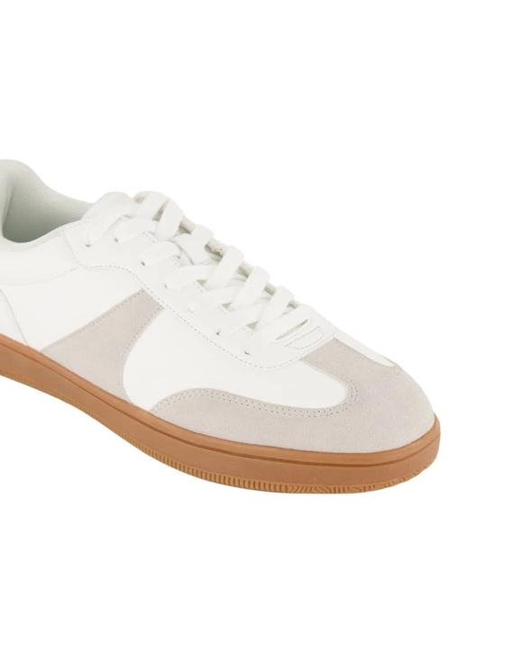 Casual Sneakers