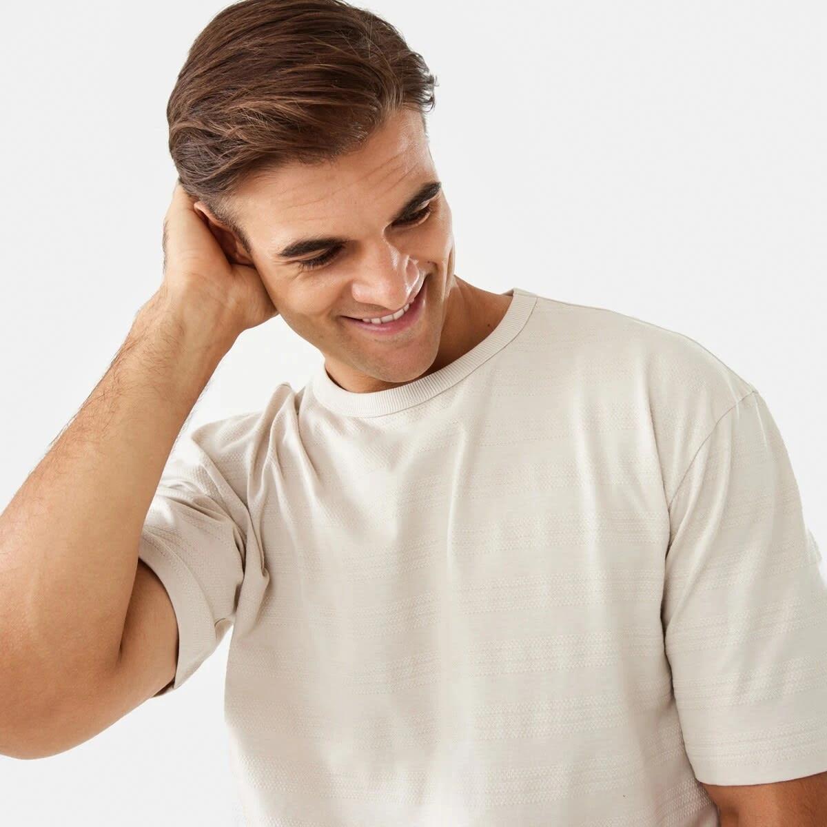 5 Oversized Textured T-shirt Bge Dune, 5 of 6