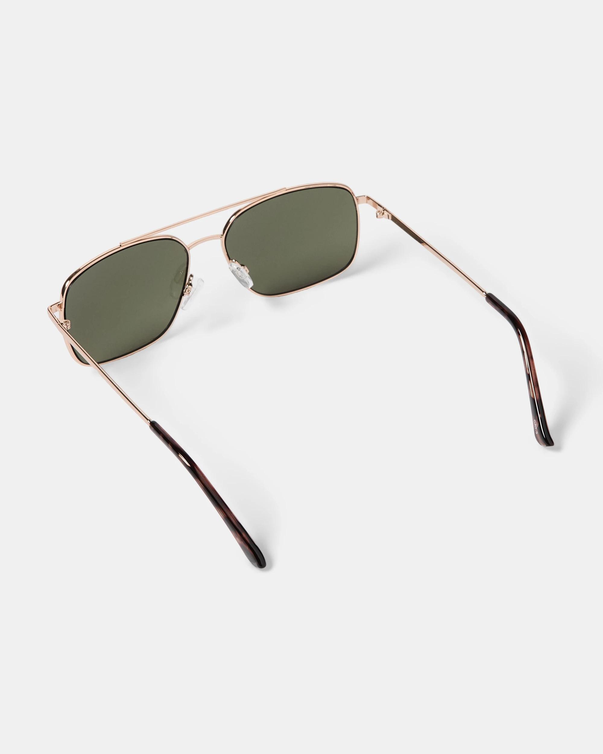 3 Gold Tone Metal Aviator Sunglasses Gold, 3 of 5