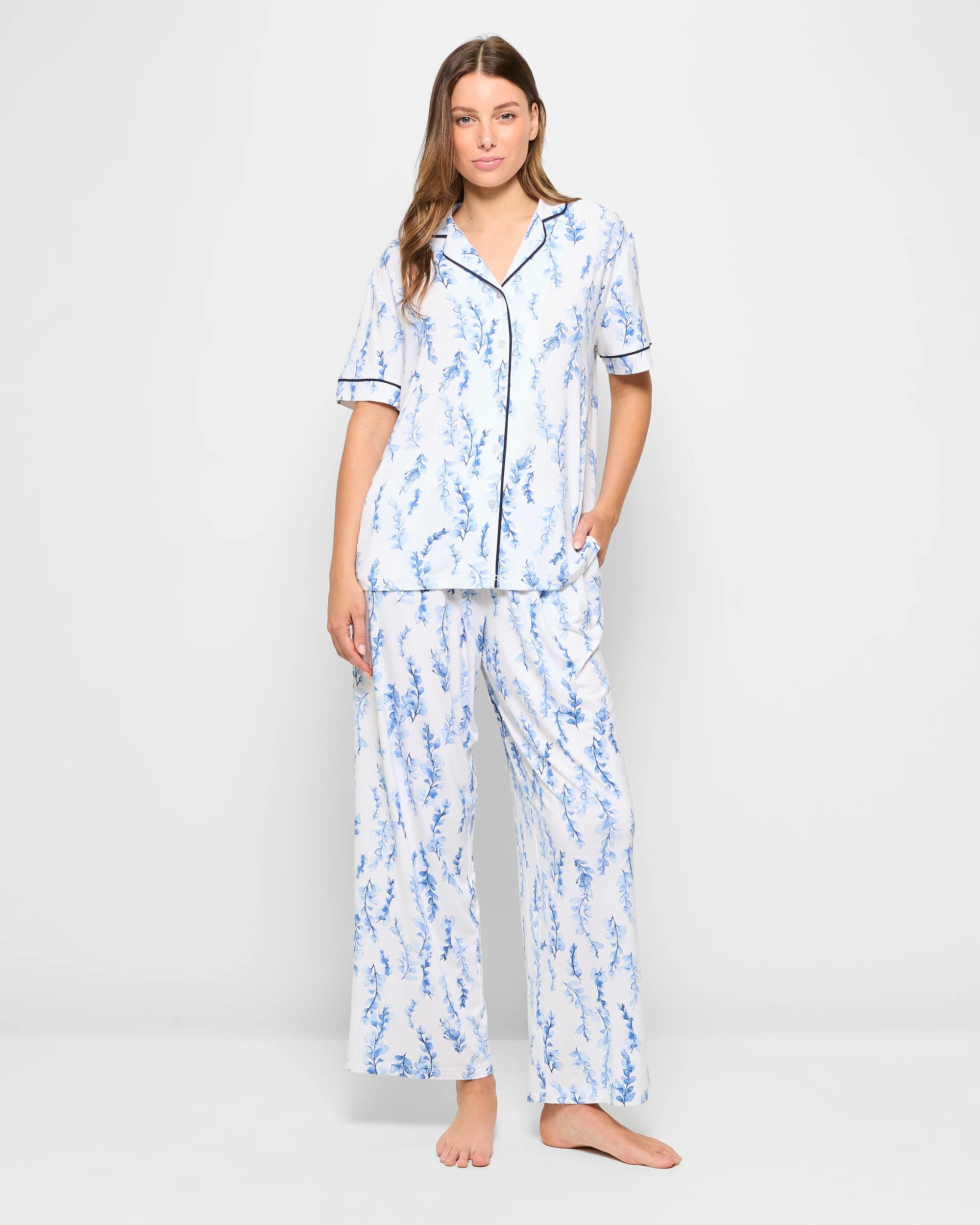 1 Target Womens Soft Comfort Bamboo Full Length Pyjama Set WHITE FLORAL, 1 of 5