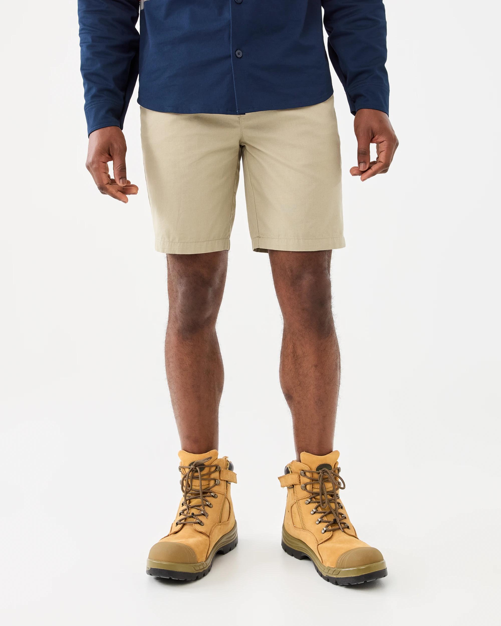 7 Fitted Waist Regular Chino Shorts Bge Almnm, 7 of 7