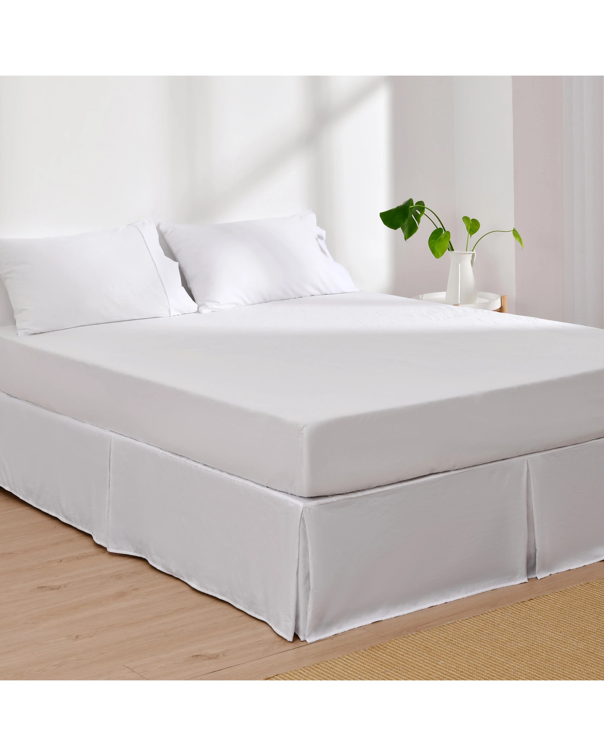 3 Dreamaker Superfine Washed Microfibre Pleated Valance - King Single Bed - White, 3 of 9