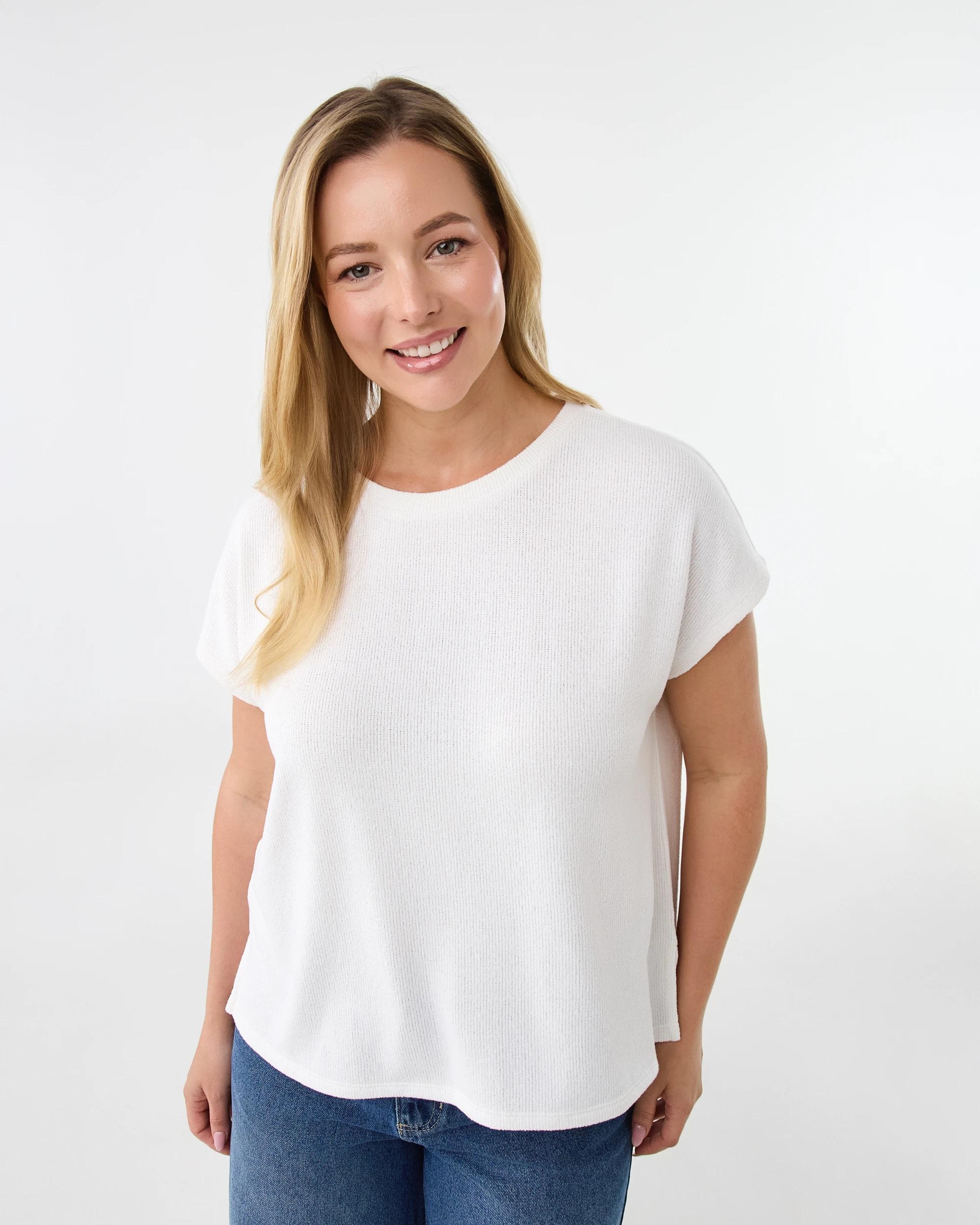 1 Short Extended Sleeve Textured Top Cld White, 1 of 5